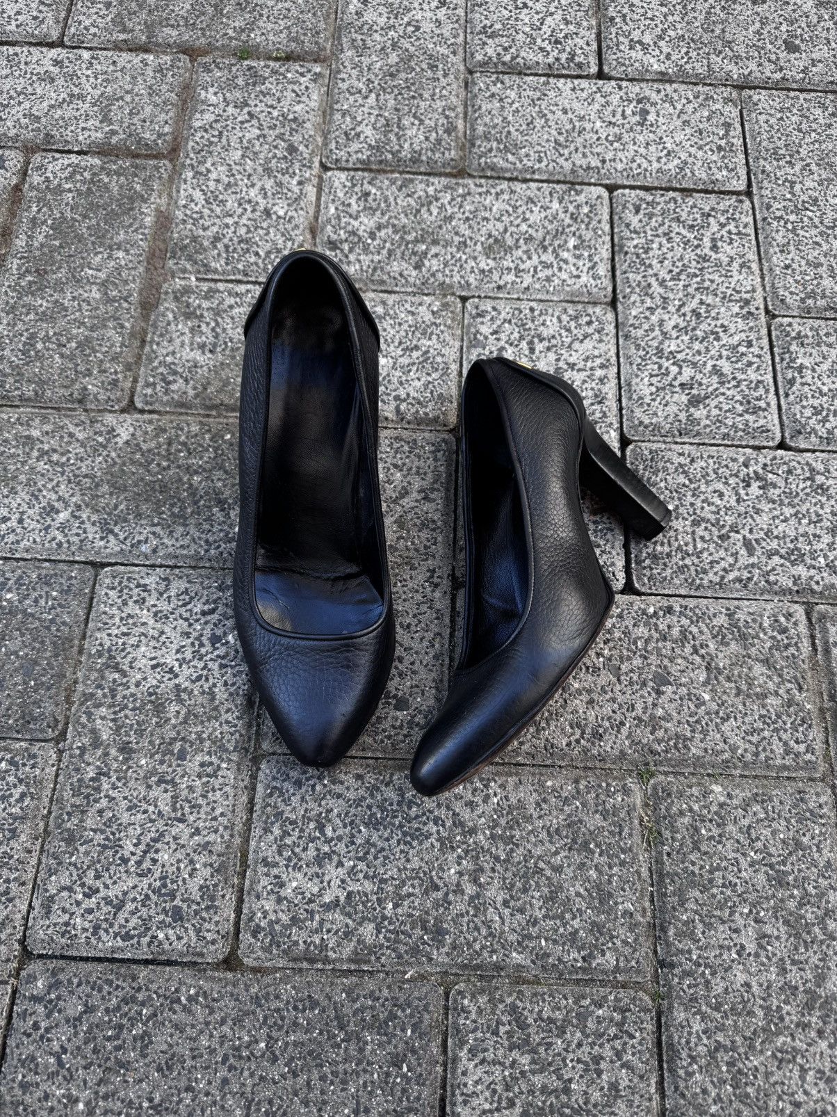 Gucci × Vintage Gucci Leather Loafers Black Classic Formal Shoes Worn Size US 7 / IT 37 - 1 Thumbnail