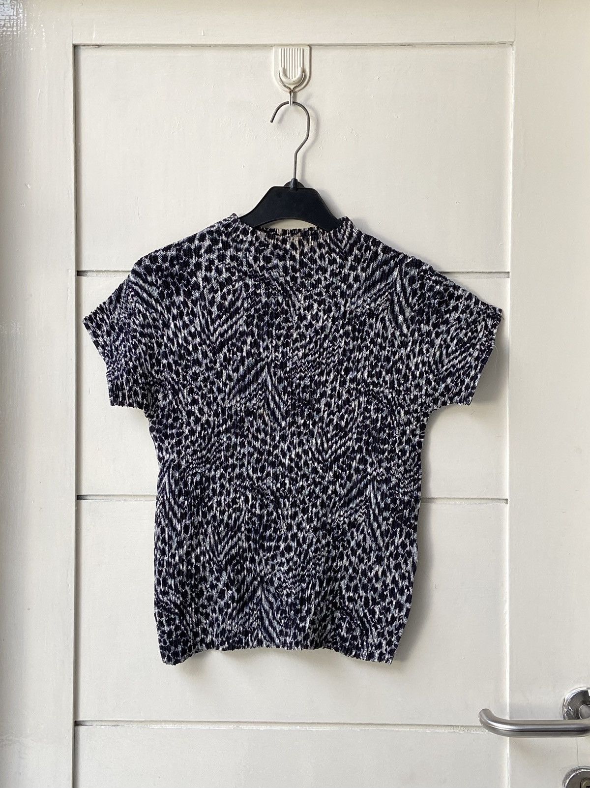 Designer × Japanese Brand VINVERT Black Pleats T-Shirt Size XXS / US 00 / IT 34 - 8 Thumbnail