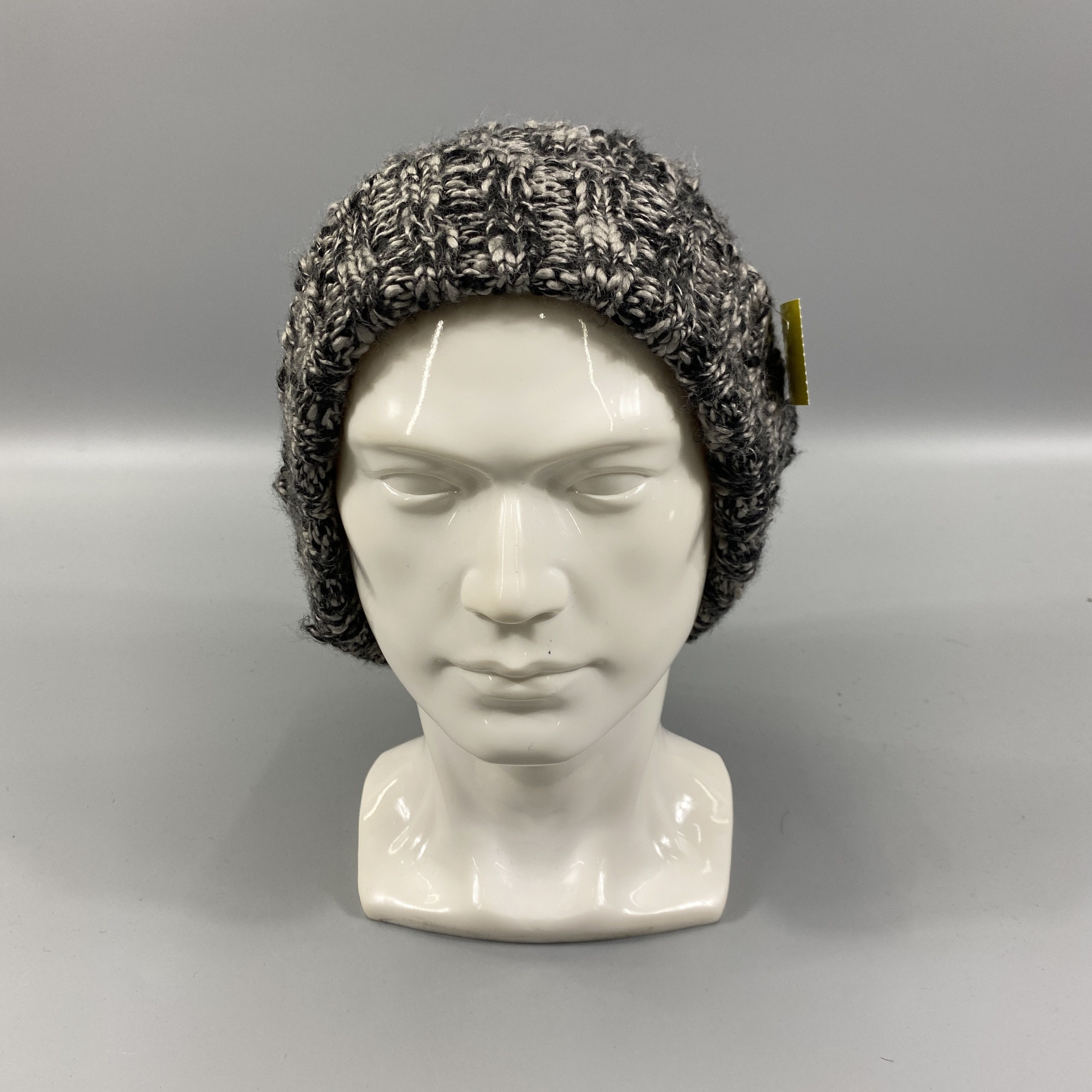 Japanese Brand Knit Snow Cap Beanie Hat With Pom Pom -BN1160 Size ONE SIZE - 2 Thumbnail