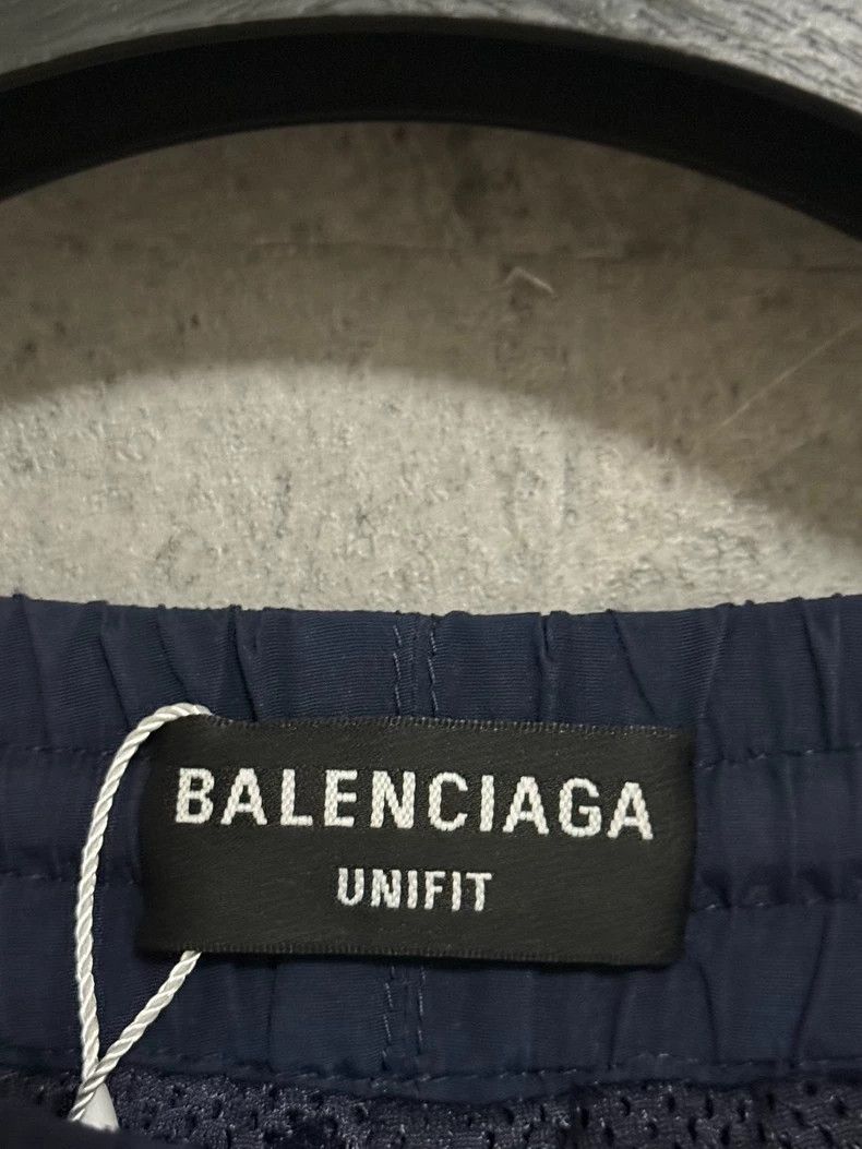Balenciaga Balenciaga size S Dark Blue Double Hook Embroidered Stripe Size US 27 - 4 Thumbnail