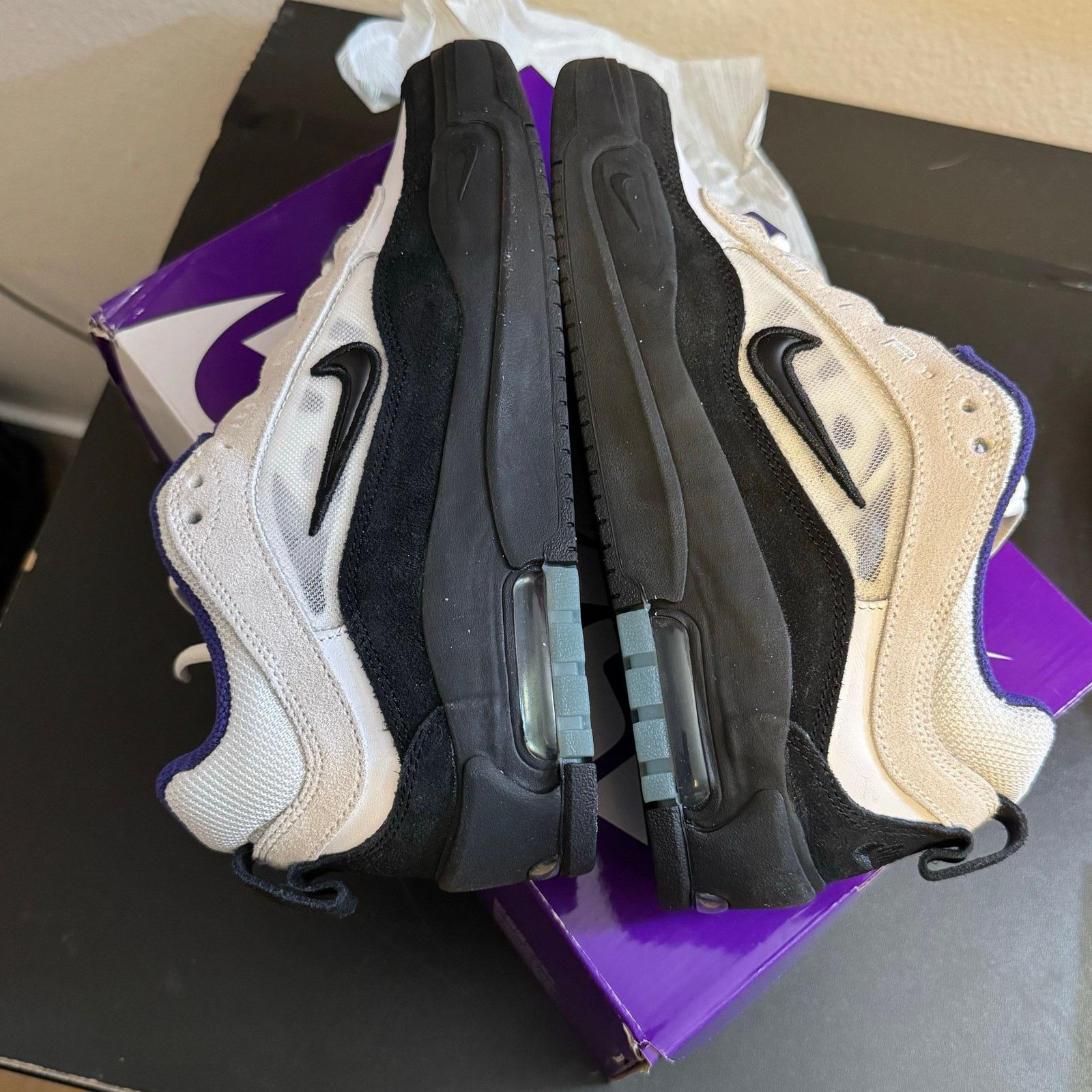 Nike •NEW• Nike SB Air Max Ishod • Size 9.5/ 11W ‘Court Purple’ Size US 9.5 / EU 42-43 - 3 Thumbnail