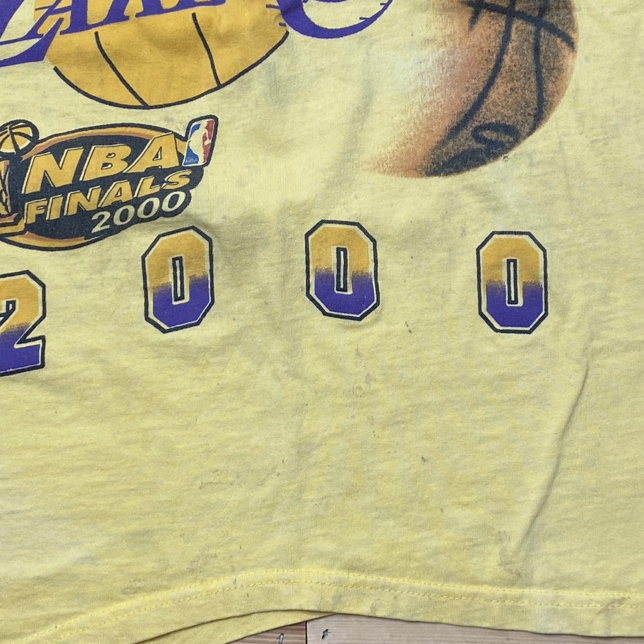 Other Vintage NBA Los Angeles Lakers Yellow Tee Size 2XL Size US XXL / EU 58 / 5 - 3 Thumbnail
