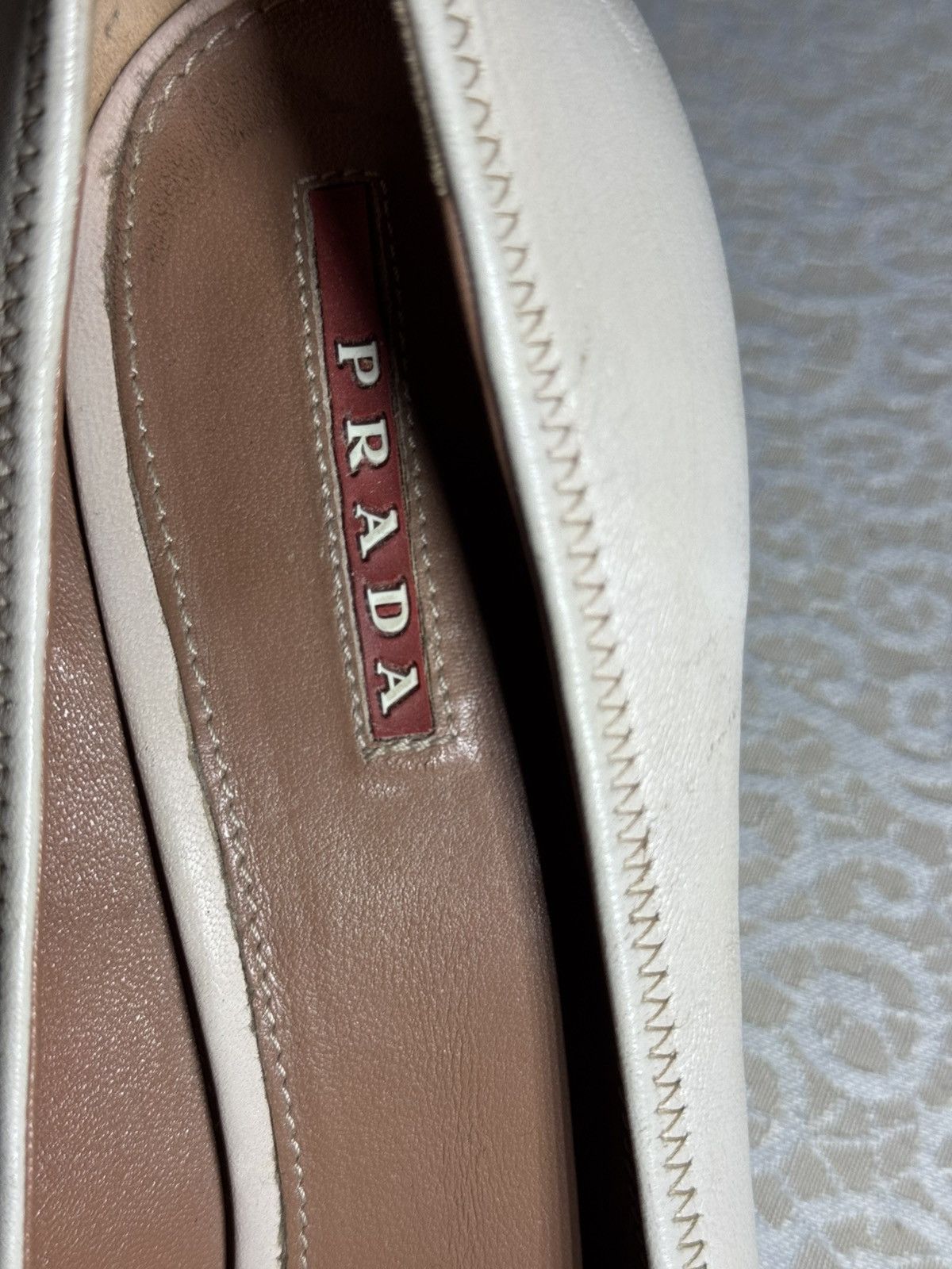 Prada Prada Two-Tone Cap-Toe Pumps | Leather | Kitten Heel Size US 9 / IT 39 - 2 Thumbnail