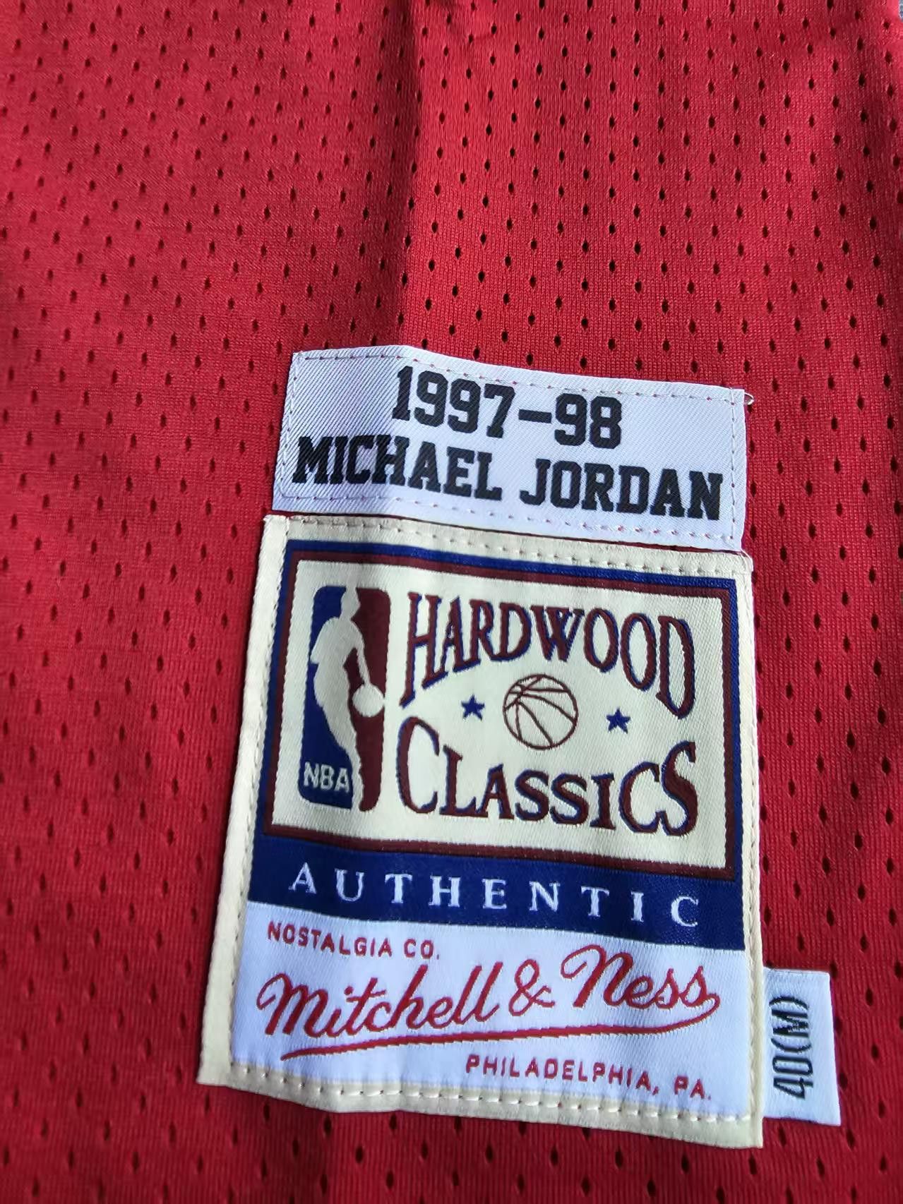 1997 98 Chicago Bulls 23 Michael Jordan Jersey