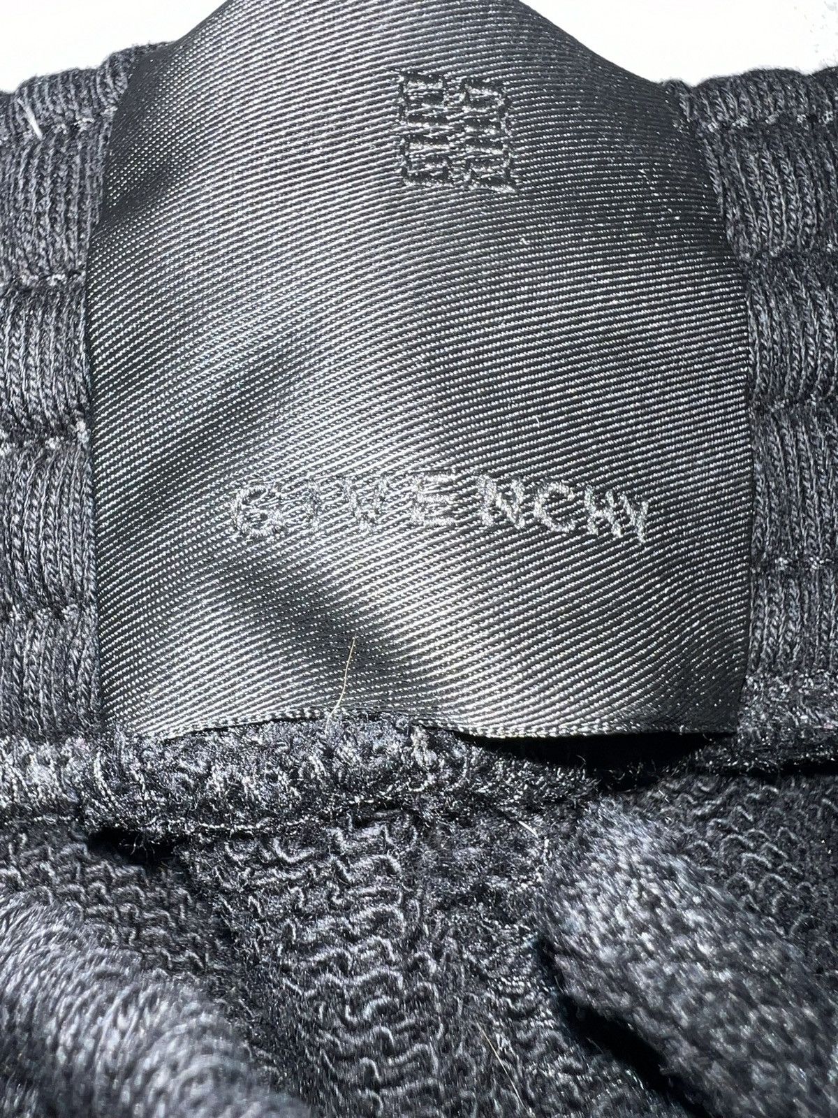 Givenchy Givenchy Joggers/Sweatpants, College Print $1150 Size US 38 / EU 54 - 2 Thumbnail