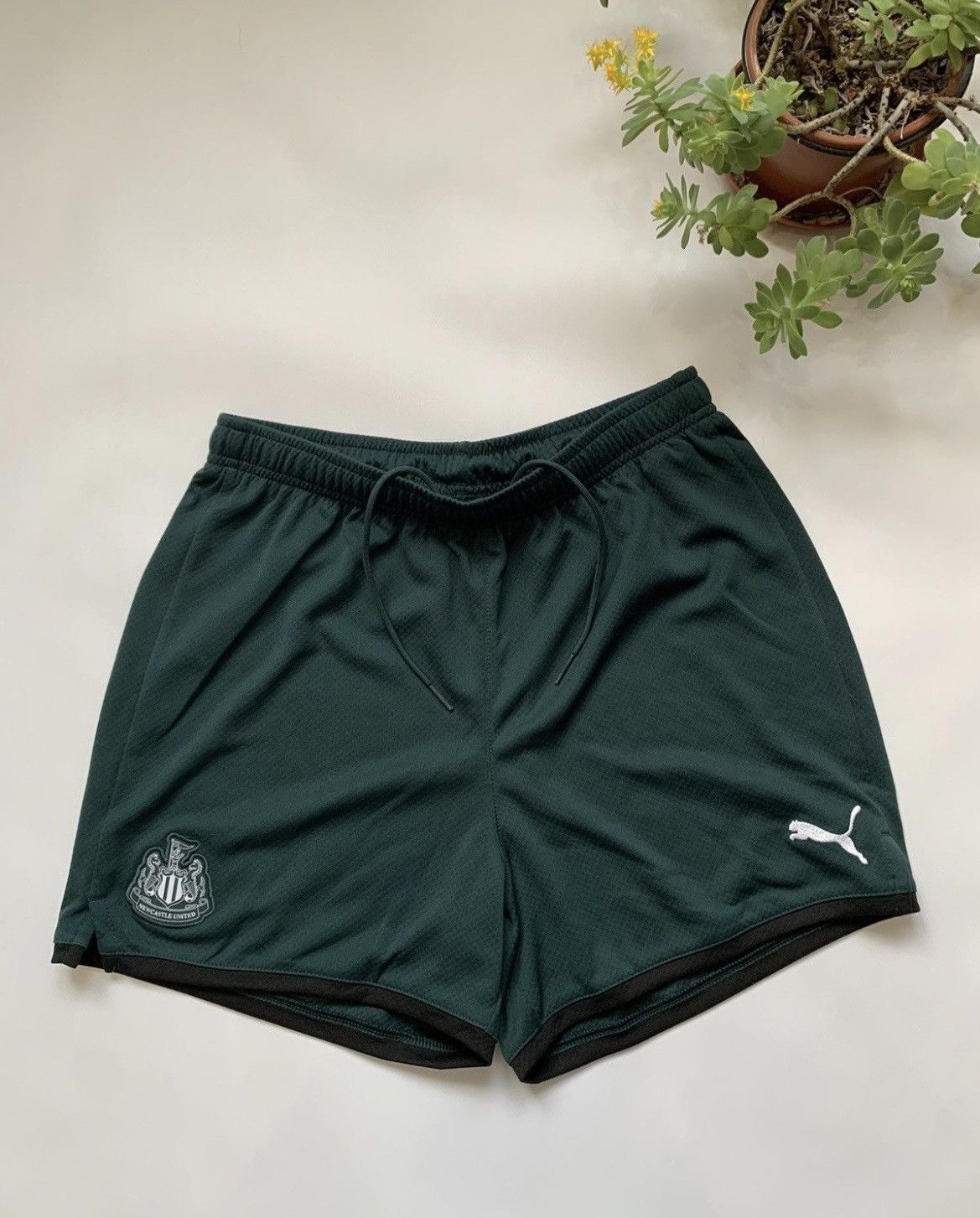Puma Puma Newcastle United Green Shorts Size US 30 / EU 46 - 1 Thumbnail