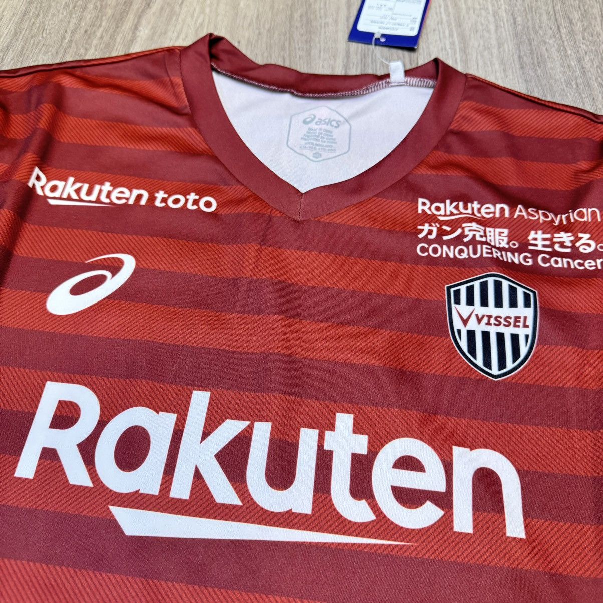 Asics × Japanese Brand Kobe Vissel 2019 home shirt #24 Gotoku (Bnwt) Size US XL / EU 56 / 4 - 4 Thumbnail