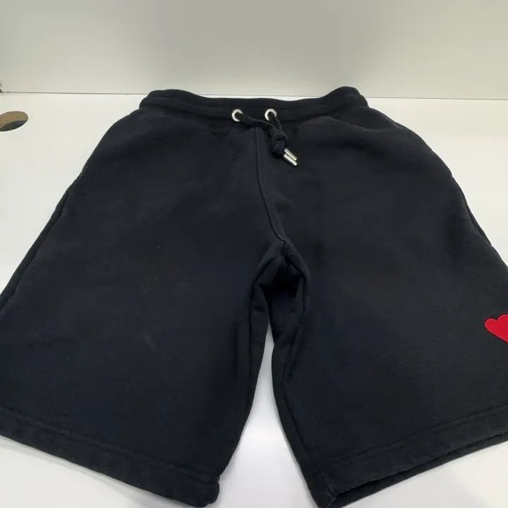 AMI AMIPARIS Black High-Waisted Heart Shorts -2507 Size US 27 - 7 Thumbnail
