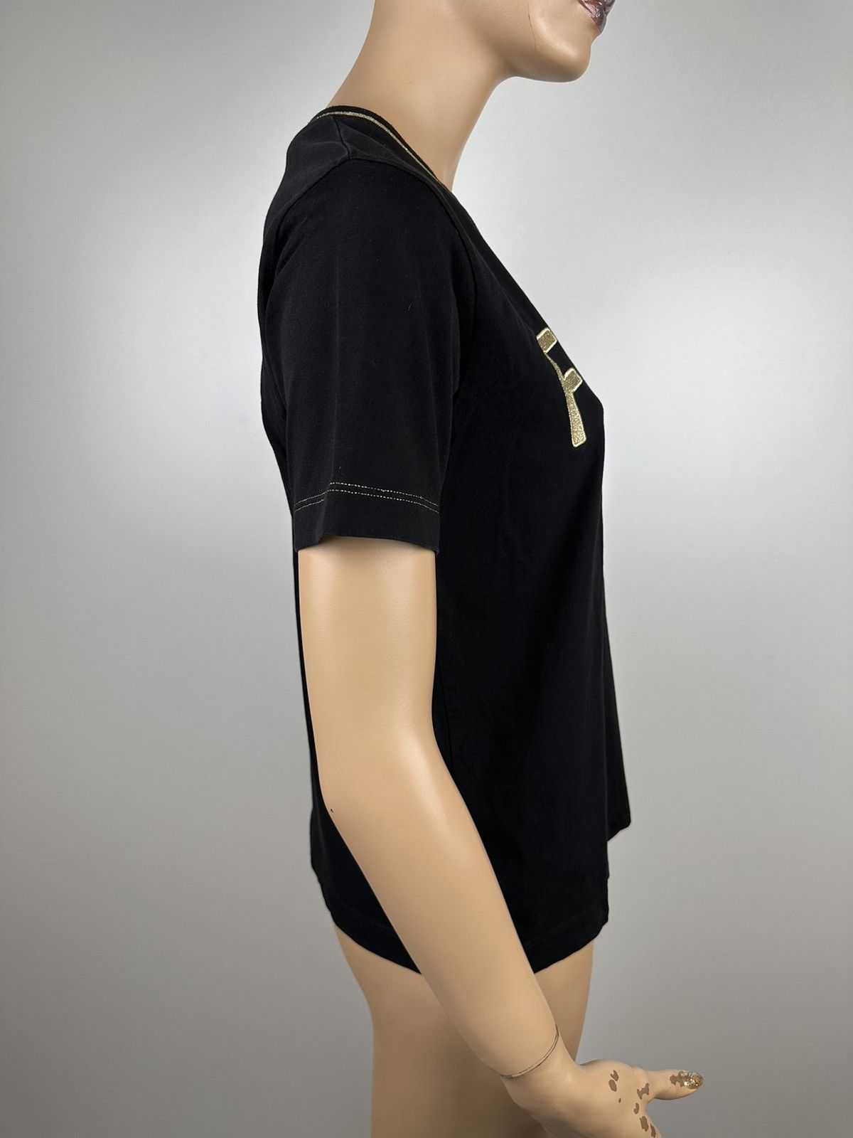 Fendi T-shirt Fendi Size M / US 6-8 / IT 42-44 - 4 Thumbnail