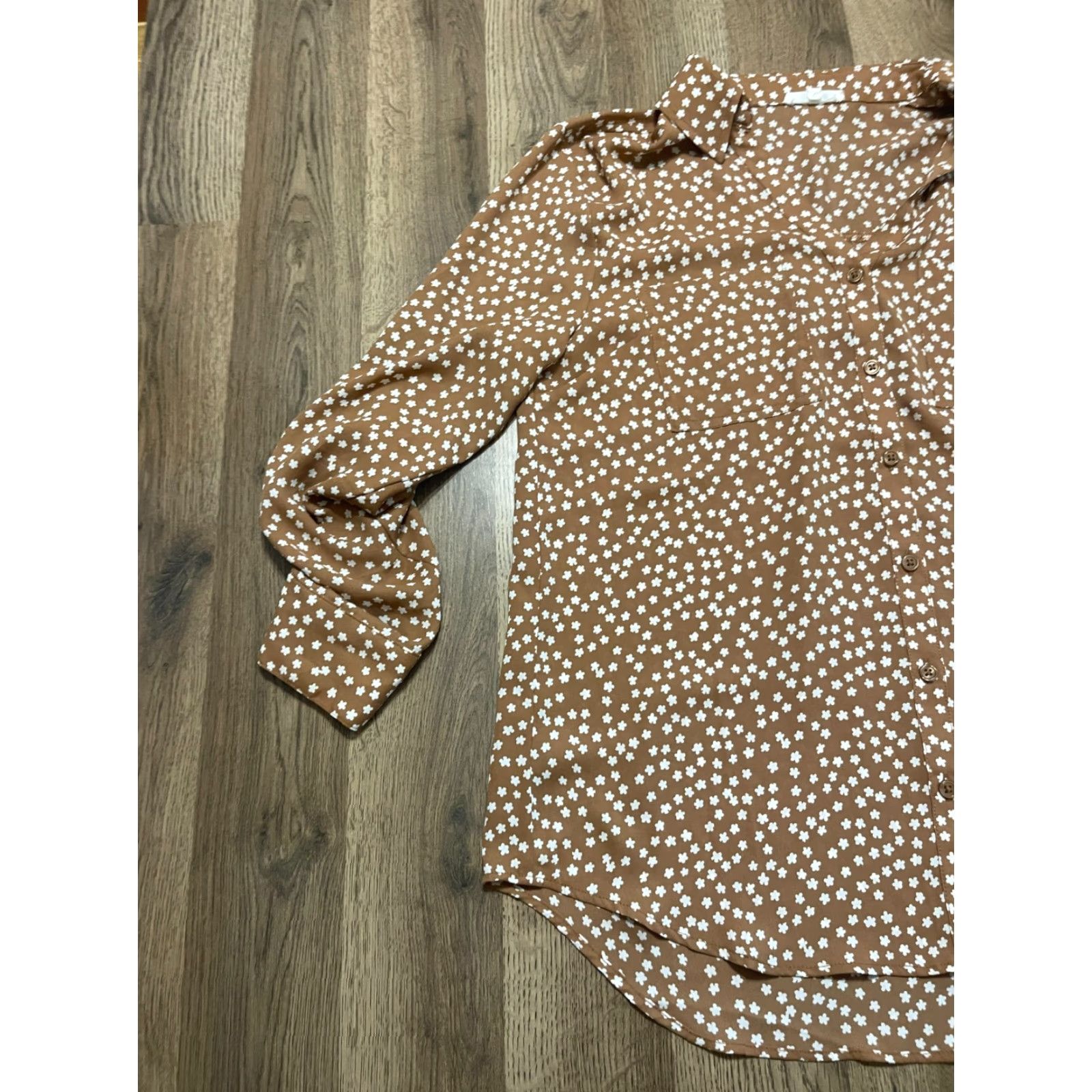 Vintage Maurices Shirt Women's Medium Brown White Floral Long Sleeve Button Up Shirt Size M / US 6-8 / IT 42-44 - 3 Thumbnail