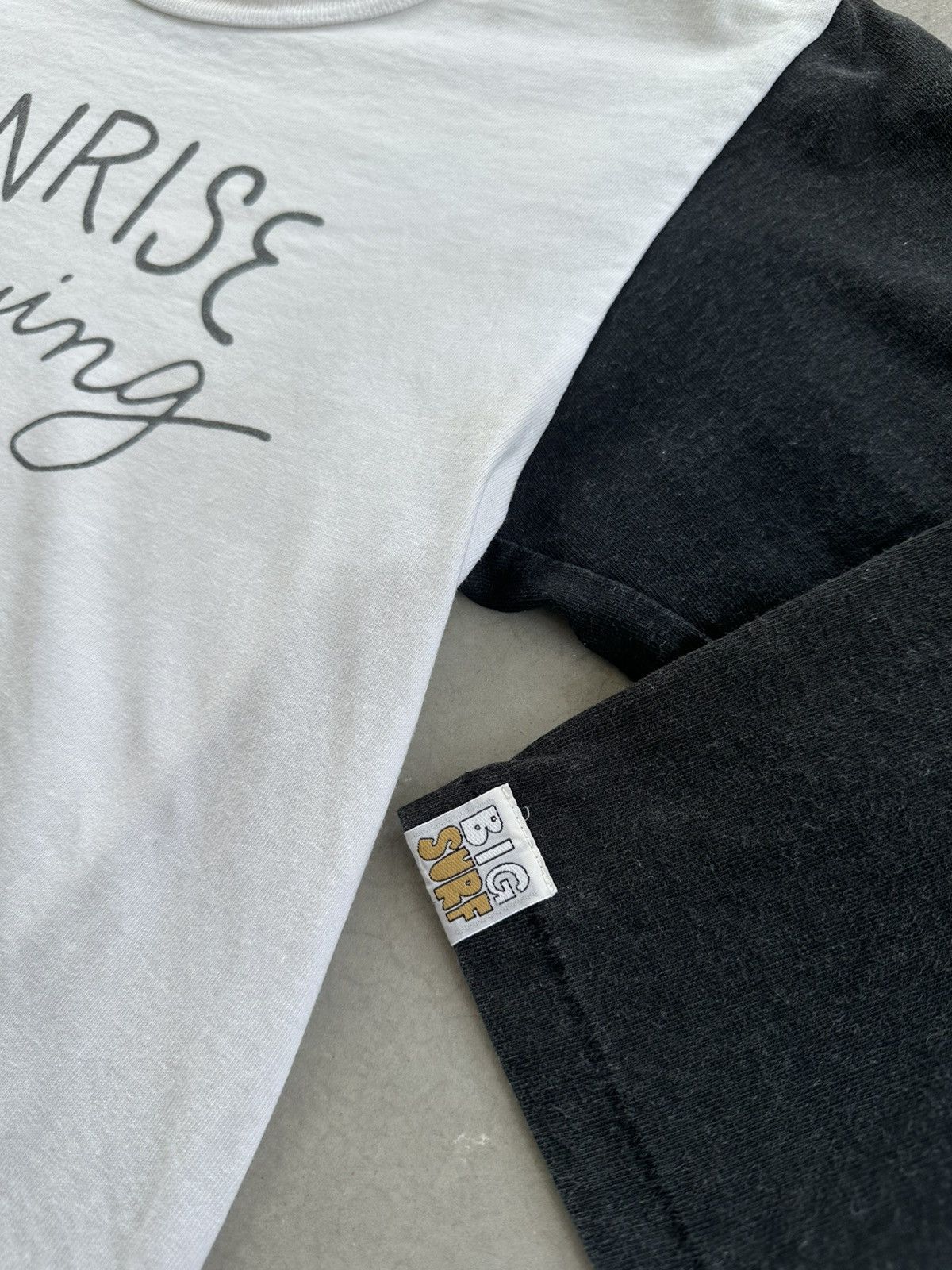 Fruit Of The Loom × Vintage BIG SURF WATERSPORTS RAGLAN TEE Size US M / EU 48-50 / 2 - 3 Thumbnail