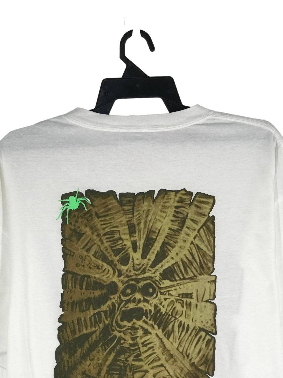 Other vintage The Evil Dead movie Size US XL / EU 56 / 4 - 5 Thumbnail
