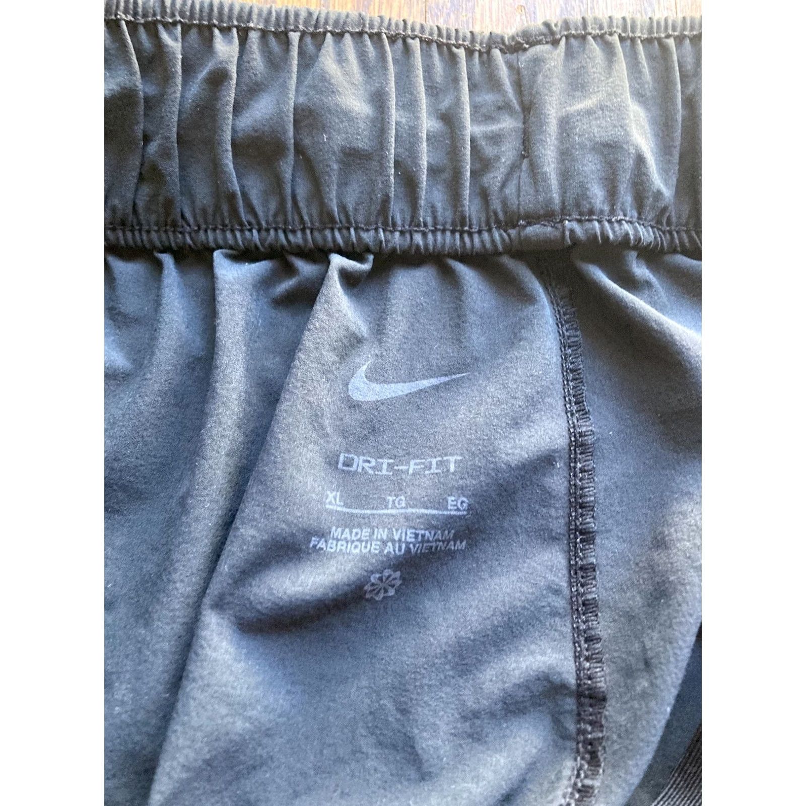 Nike Nike Dri-Fit Running Pants Womens XL Joggers Black Stretch Drawstring Size 40" / US 18 - 6 Thumbnail