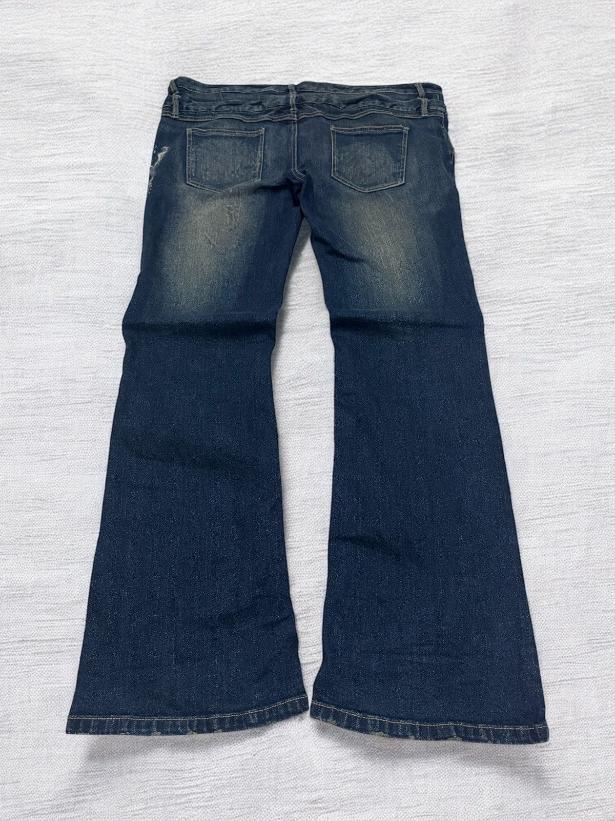 Japanese Brand Vintage Play Chess Dragon Print Acid Wash Low Rise Denim Size US 38 / EU 54 - 2 Thumbnail
