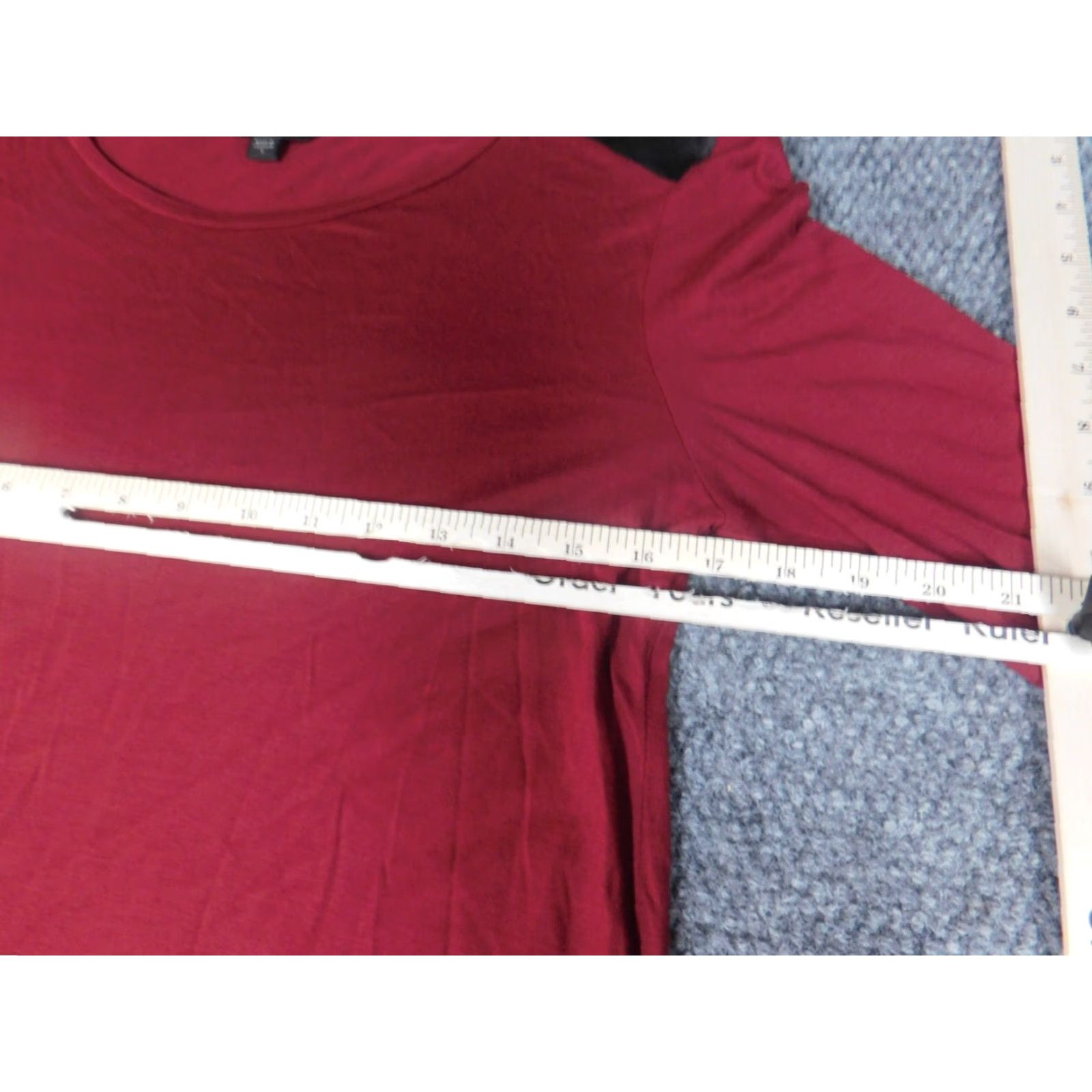 Guess GUESS Blouse Shirt Womens Small Red Long Sleeve Pullover Stretch Collared Casual Rayon Down Regular Shape Basic Size S Size S / US 4 / IT 40 - 5 Thumbnail