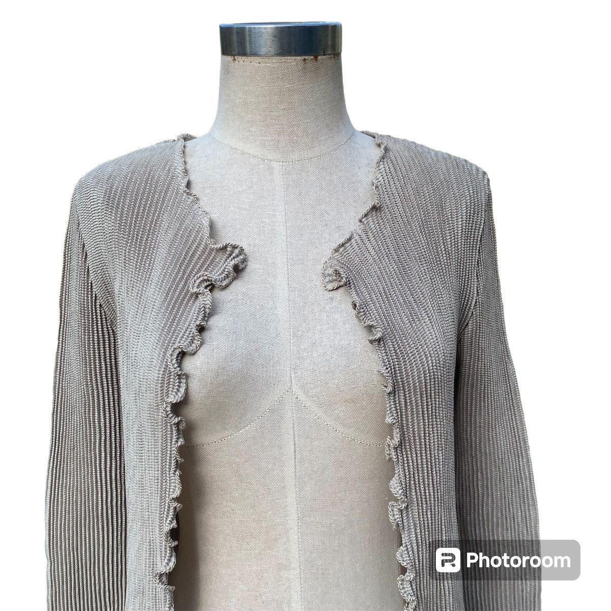 Japanese Brand Specchio pleats cardigan Size S / US 4 / IT 40 - 2 Thumbnail