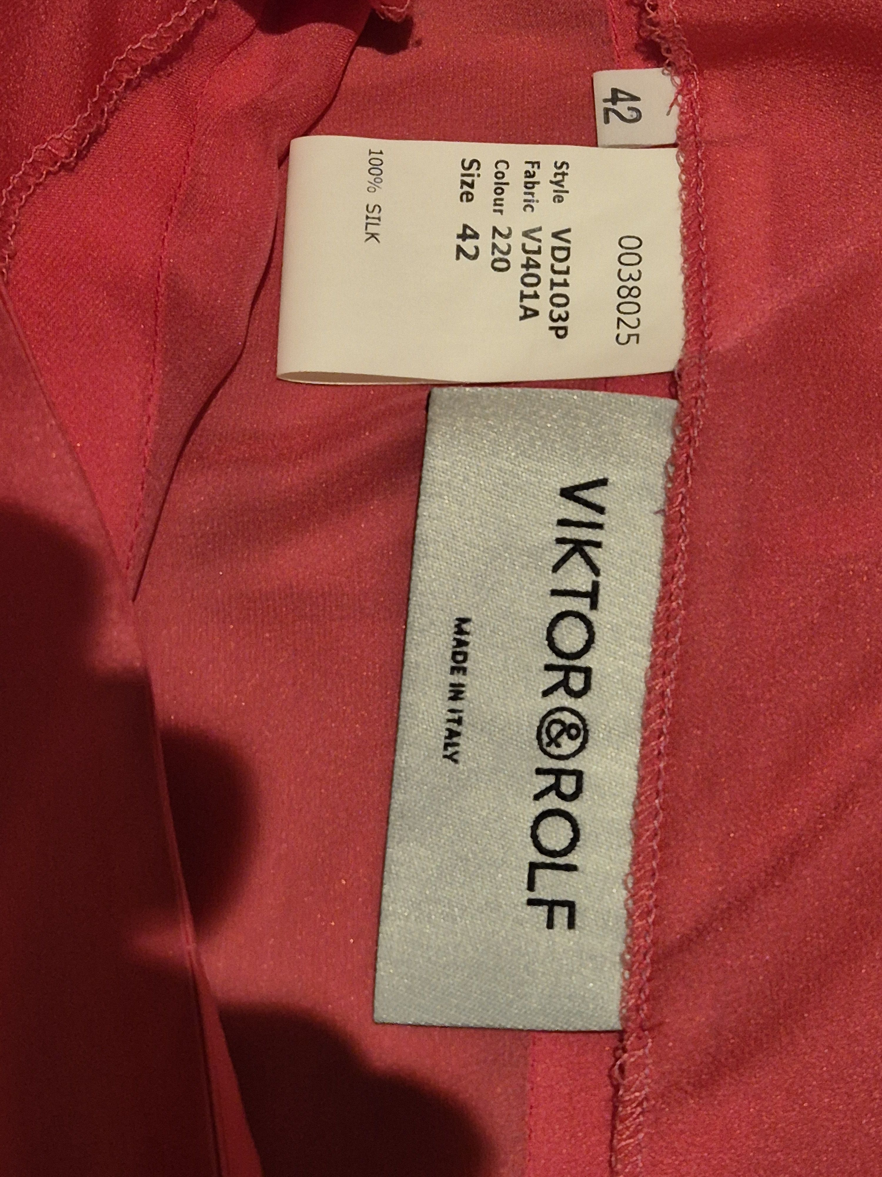 Viktor & Rolf 2 piece Viktor & Rolf silk top & skirt Size S / US 4 / IT 40 - 8 Thumbnail