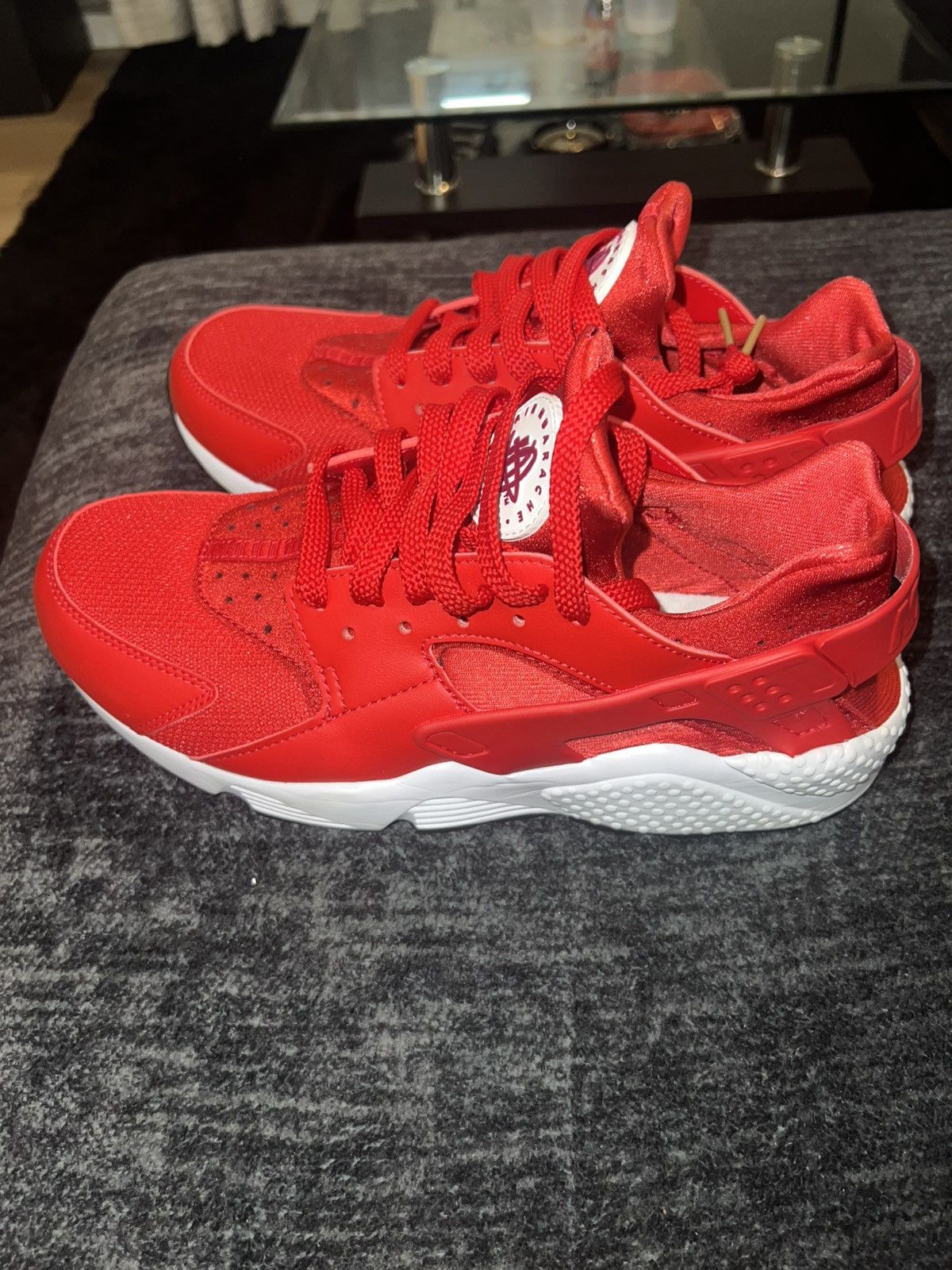 Nike Air Huarache “University Red/Tea Berry” – Size 10