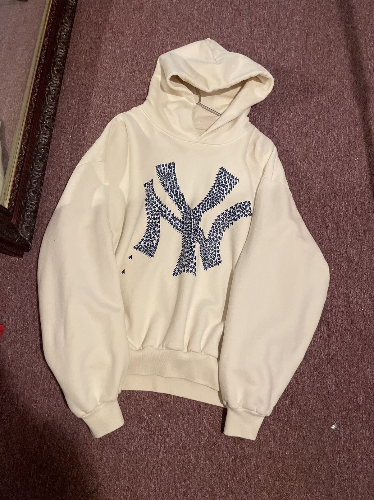 Other Artificial Fever “NY” DOVE PLUSH HOODIE Size US XL / EU 56 / 4 - 6 Thumbnail