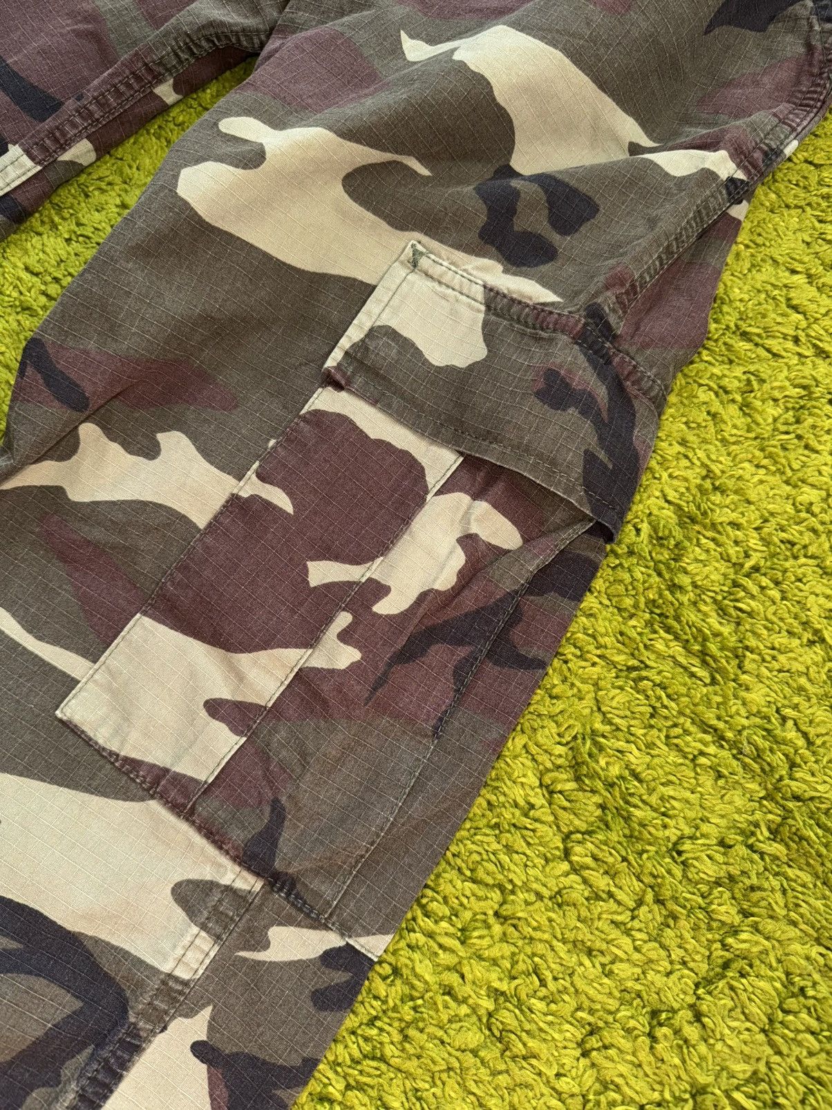Carhartt Carhartt WIP camo cargo pants Size 28" / US 6 / IT 42 - 5 Thumbnail