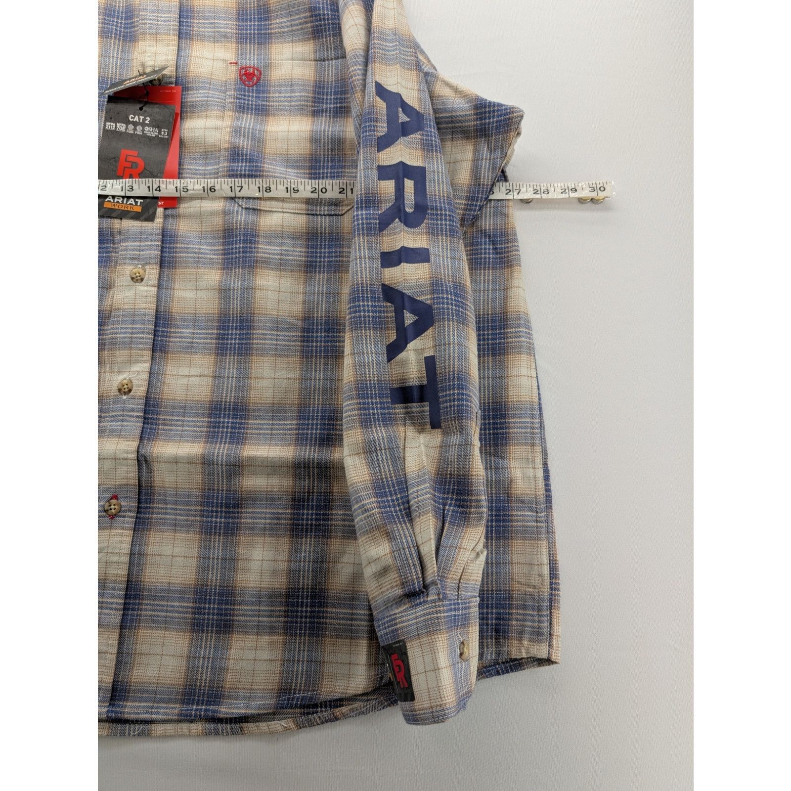 Ariat NWT Ariat FR Crenshaw Logo Work Shirt in Moon Beam Size XXL Size US XXL / EU 58 / 5 - 5 Thumbnail