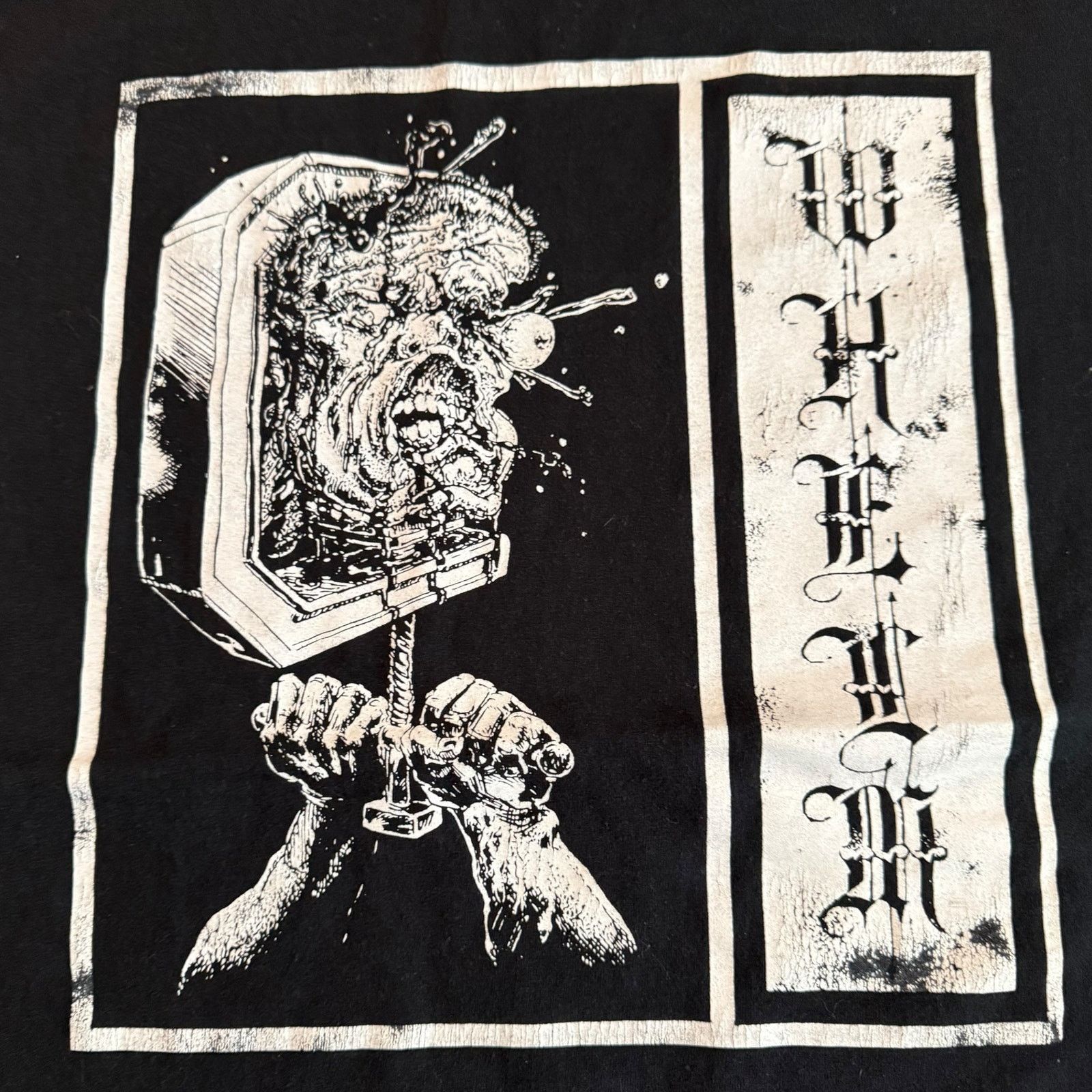 Band Tees Whelm Band Head In Vice T-Shirt Size XXL Grindcore Size US XXL / EU 58 / 5 - 2 Thumbnail