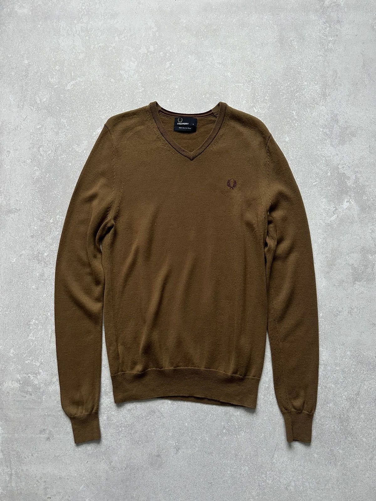 Fred Perry × Vintage Sweater V-neck Fred Perry Merino Wool size S Size US S / EU 44-46 / 1 - 1 Thumbnail