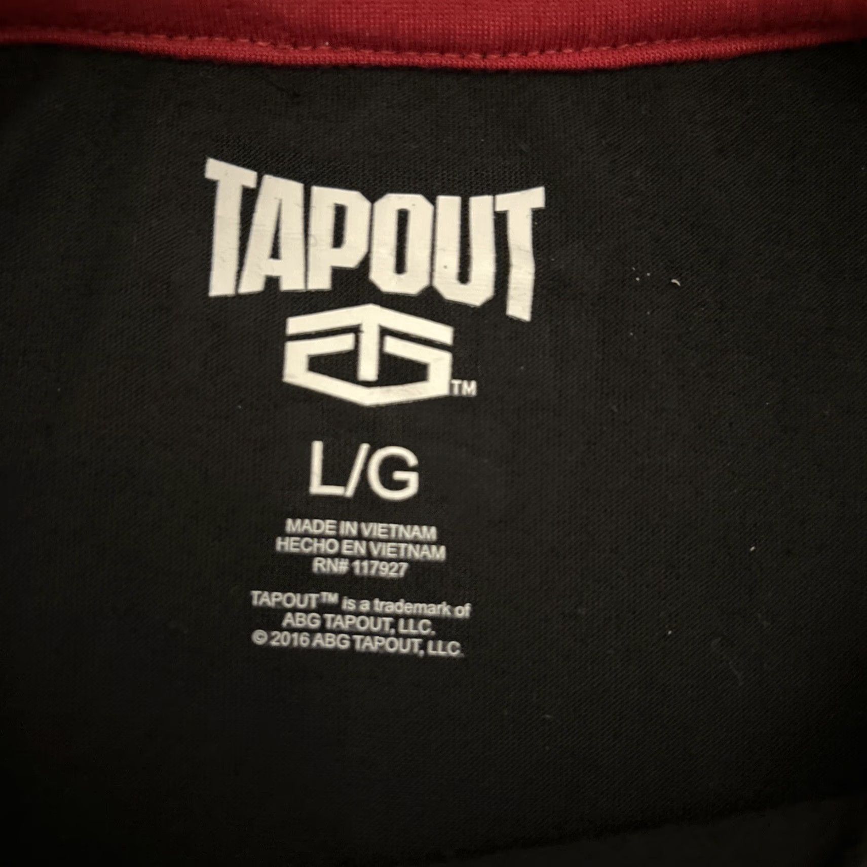Tapout VINTAGE? No — Tapout T Shirt Men L Black Never Give Up Short Sleeve MMA 2016 Shirt Men Black L Fall Summer 2016 MMA Tapout Tee Size US L / EU 52-54 / 3 - 3 Thumbnail