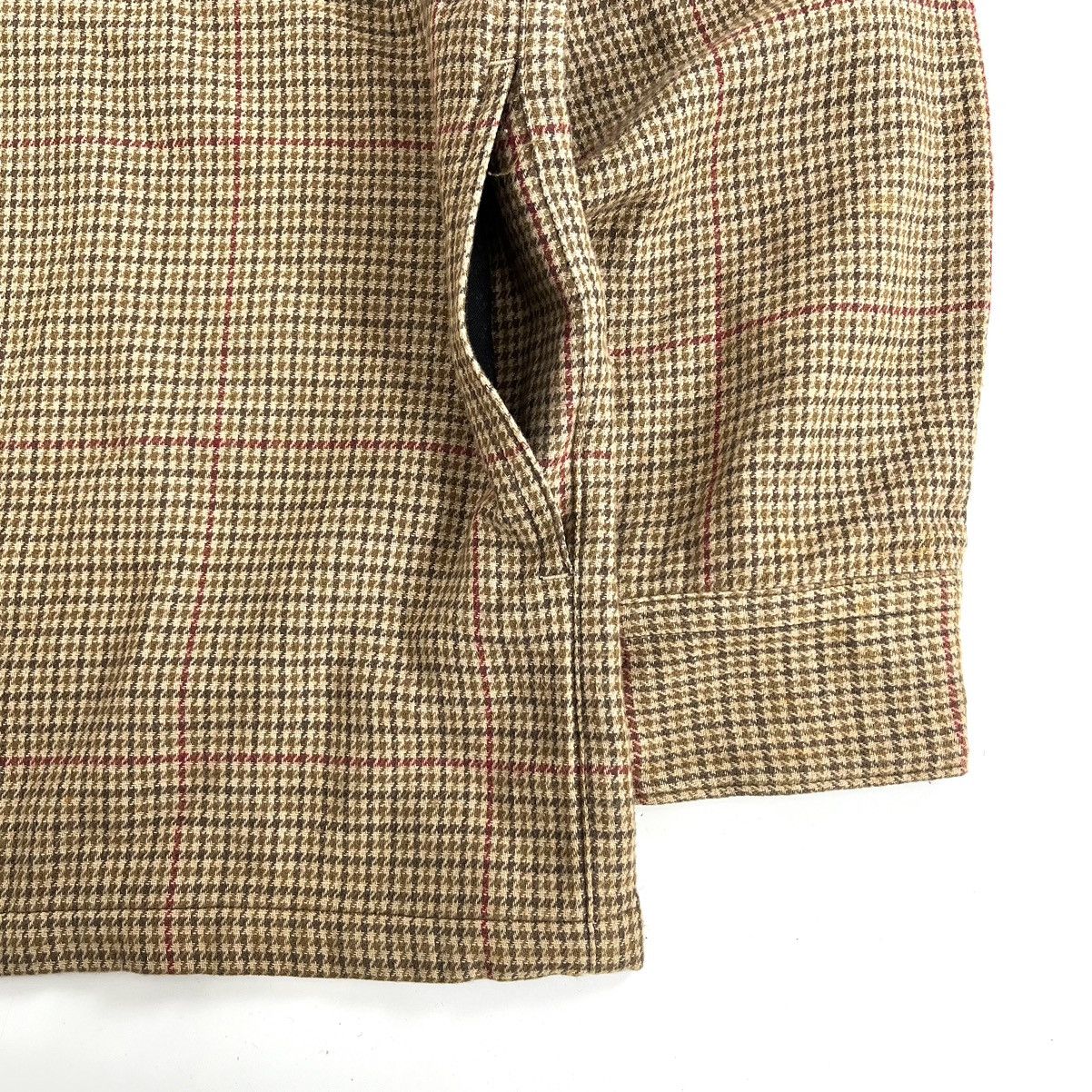 Pendleton × Vintage Vintage Pendleton Woolen Mills Made in USA Plaid Button Up Size US M / EU 48-50 / 2 - 7 Thumbnail