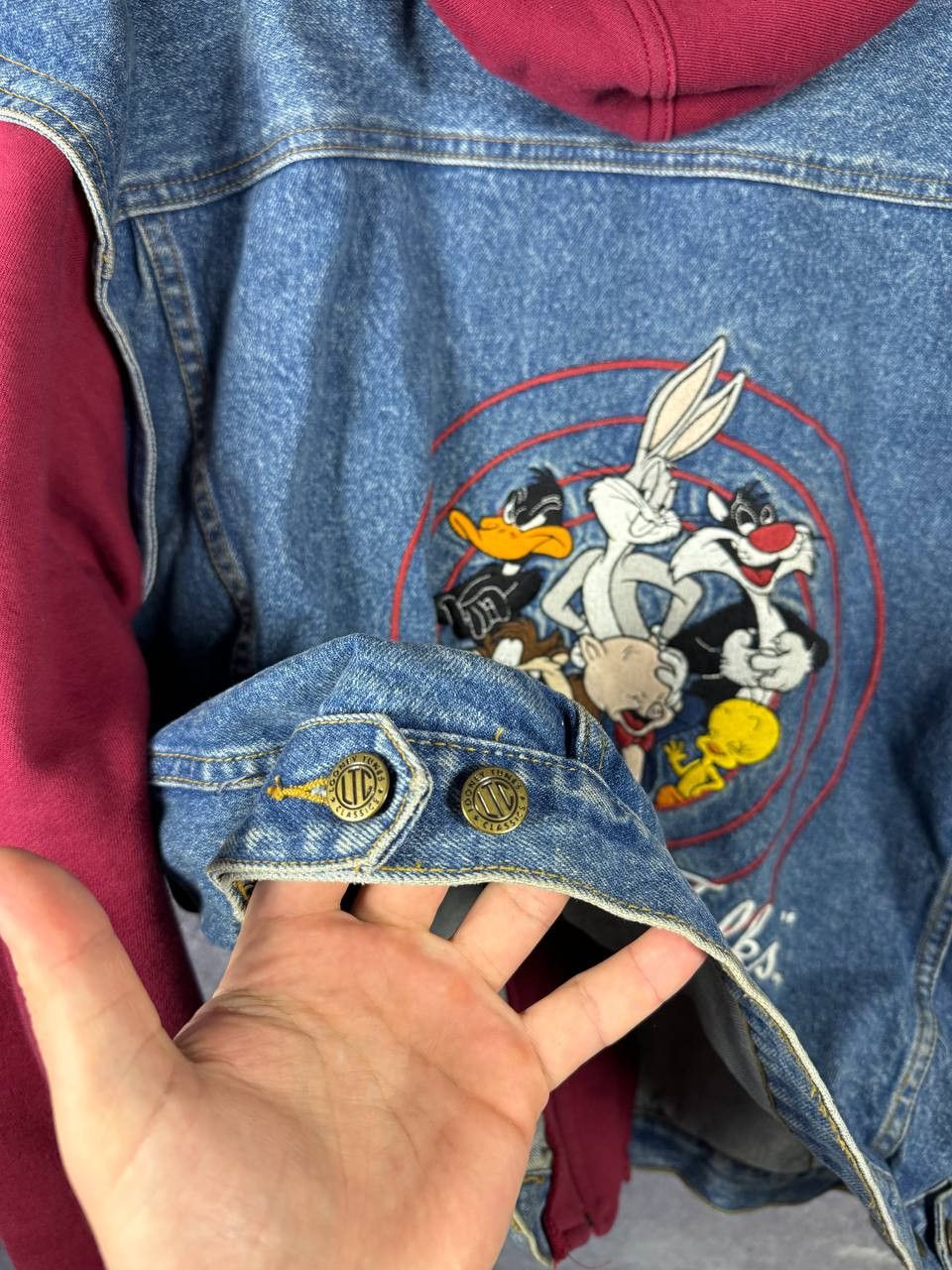 Vintage × Warner Bros ALL FOLKS LOONELY TUNES 1995 WB Hoodie Vest Jacket Denim XL Size US XL / EU 56 / 4 - 20 Thumbnail