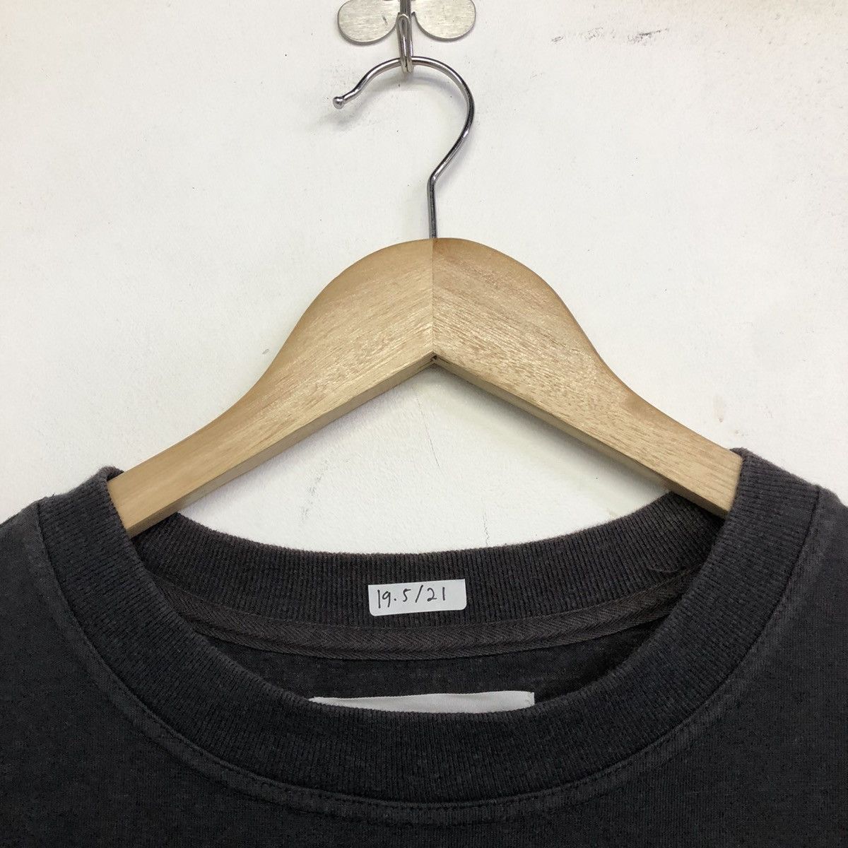 Margaret Howell Margaret Howell Cropped Pocket Plain Minimalist Tshirt Size XS / US 0-2 / IT 36-38 - 4 Thumbnail
