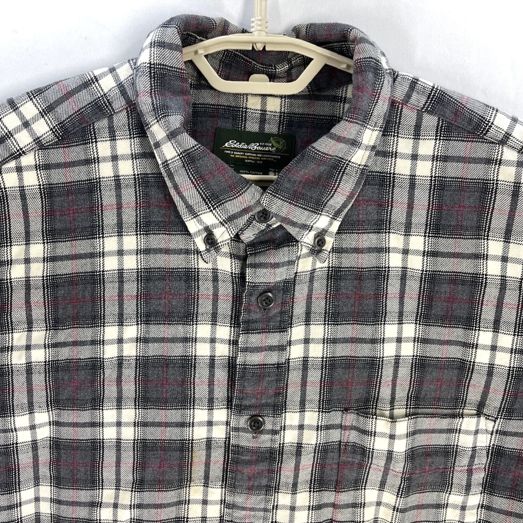 Eddie Bauer Eddie Bauer Shirt Men XL Gray White Red Plaid Long Sleeve Button-Up Casual Travel MENS Size US XL / EU 56 / 4 - 2 Thumbnail