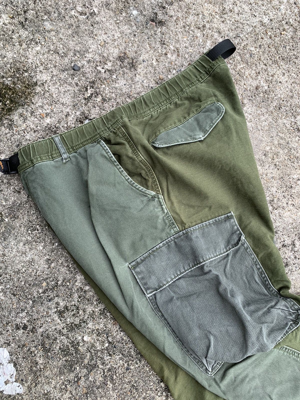 Sage De Cret 🔥Rare🔥 Rokx x Sage de cret collaboration cargo pants Size US 34 / EU 50 - 14 Thumbnail