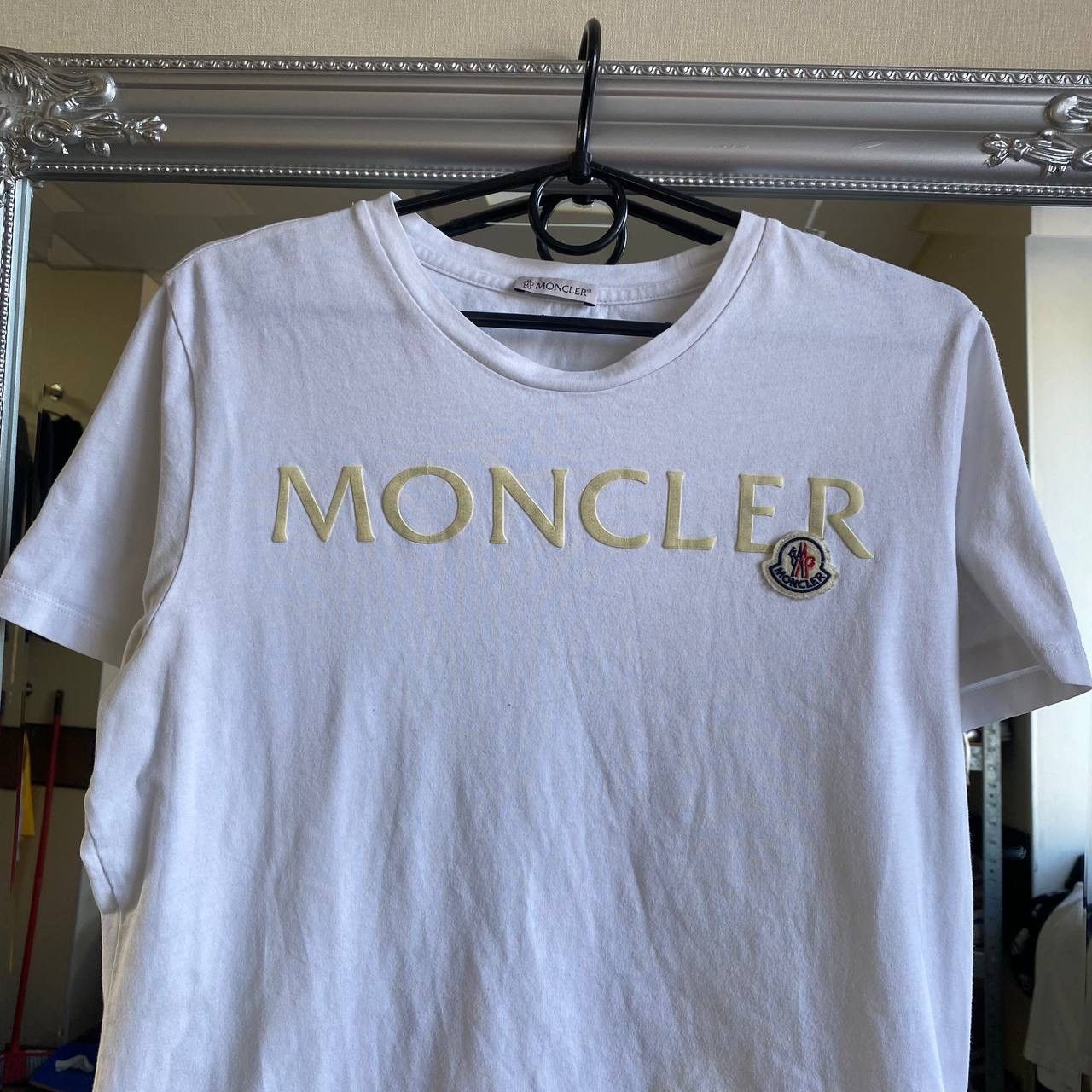Moncler Moncler Big Logo T-Shirt Size US L / EU 52-54 / 3 - 2 Thumbnail