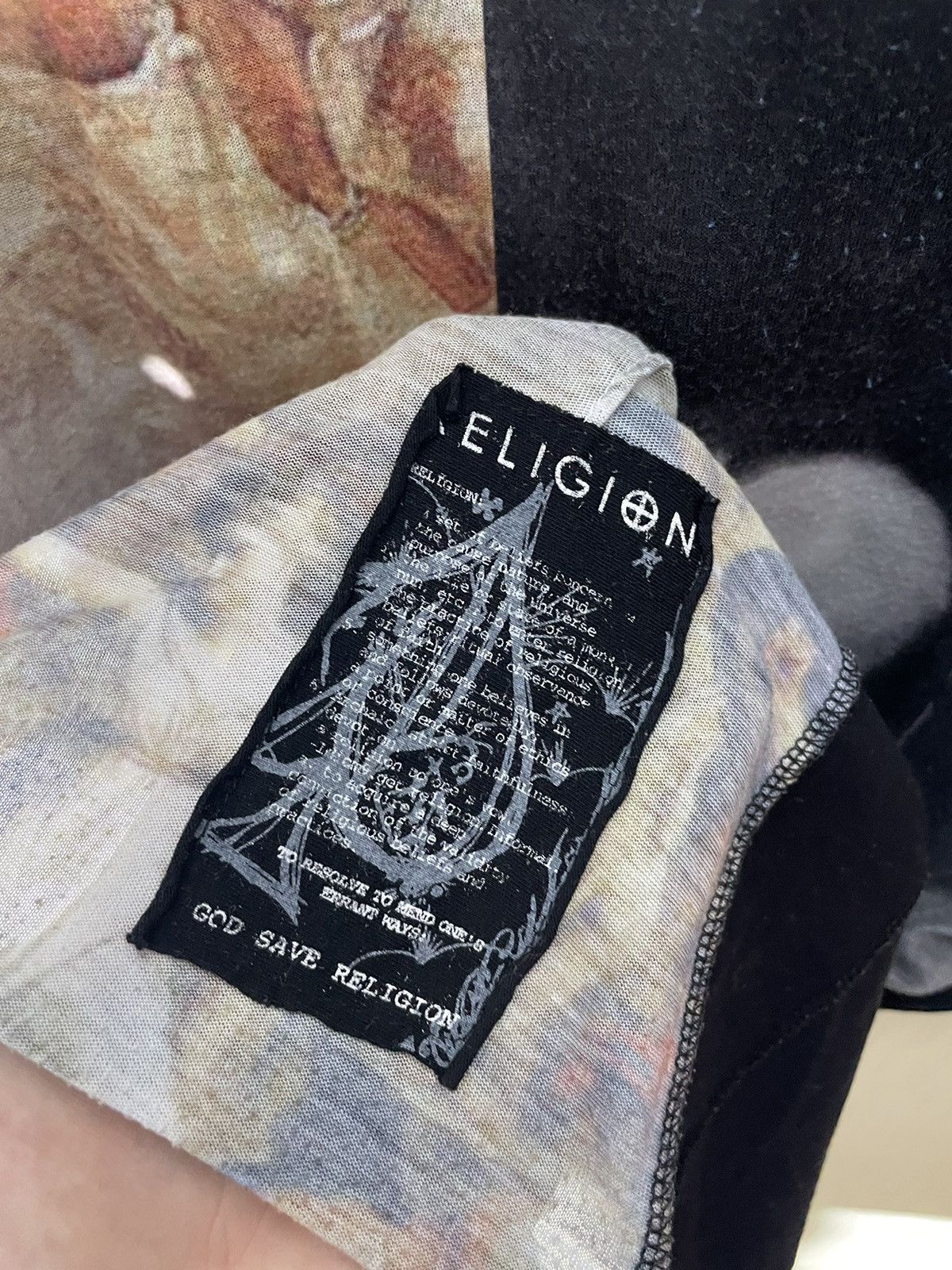 Japanese Brand Religion Japanese streetwear T shirt Size US M / EU 48-50 / 2 - 7 Thumbnail