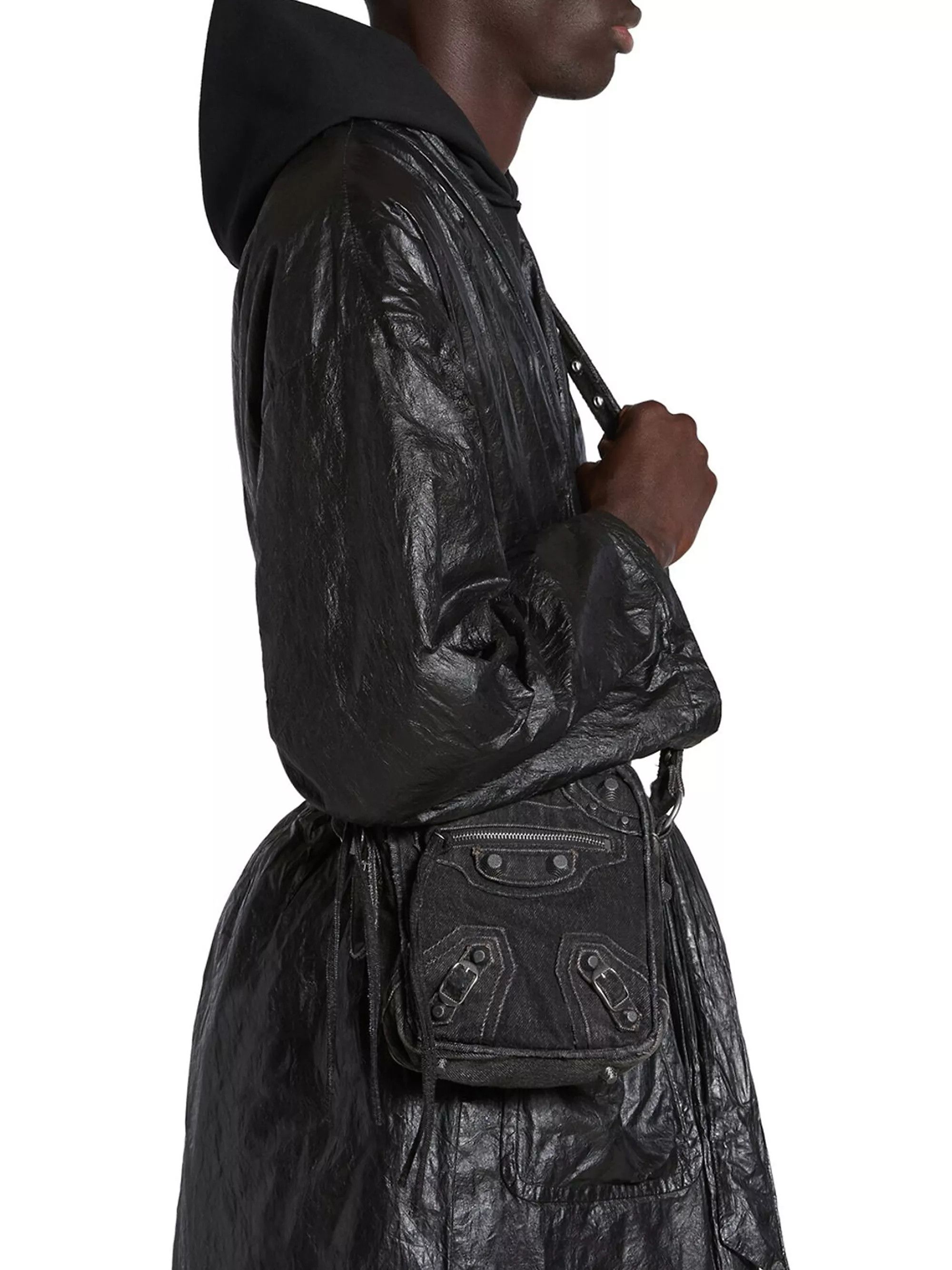 Balenciaga o1w1db10525 Size: OS / Le Cagole Crossbody Bag in Black Size ONE SIZE - 3 Thumbnail