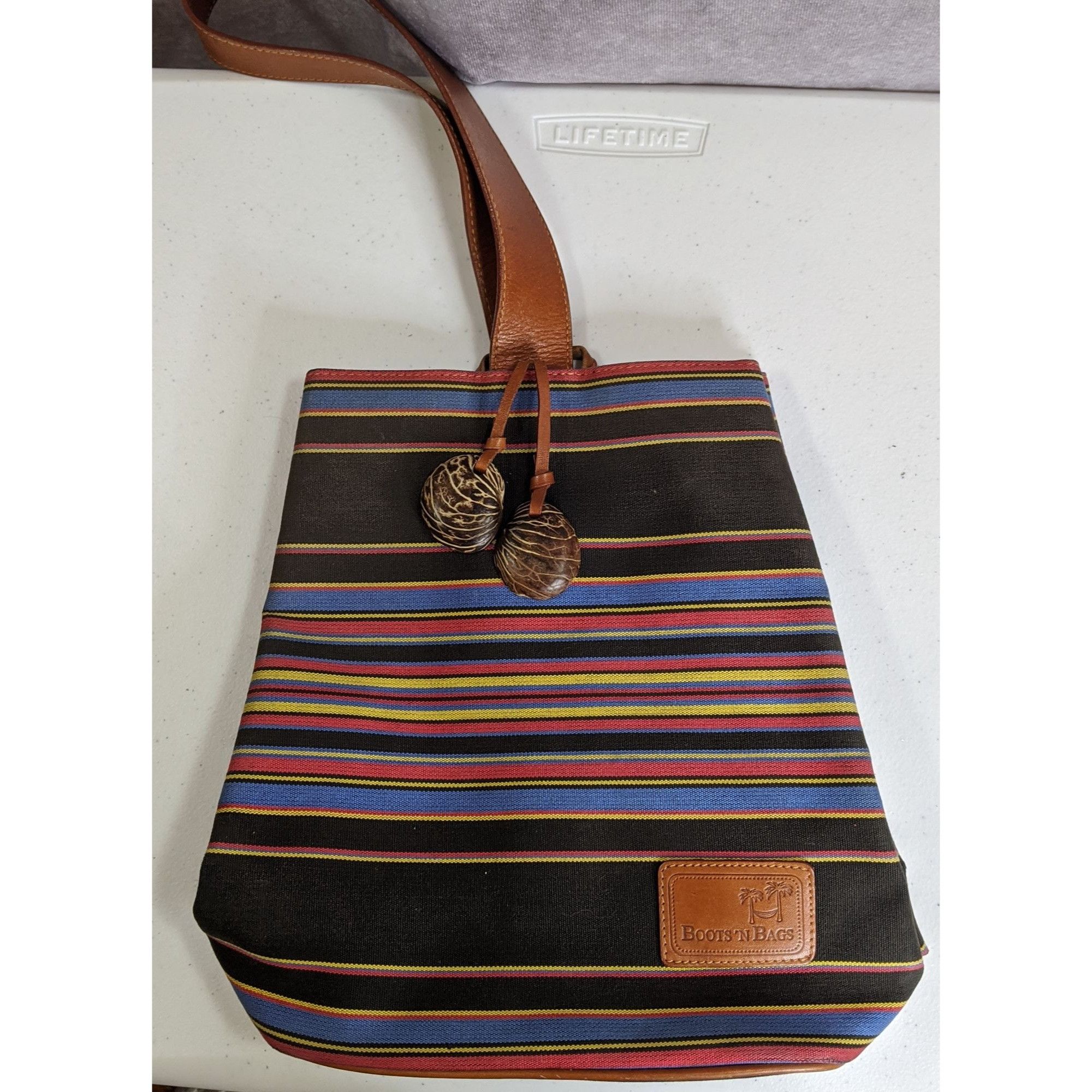 Other Boots N Bags Southwestern Canvas Sling Bag With Leather Acce Size ONE SIZE - 8 Thumbnail