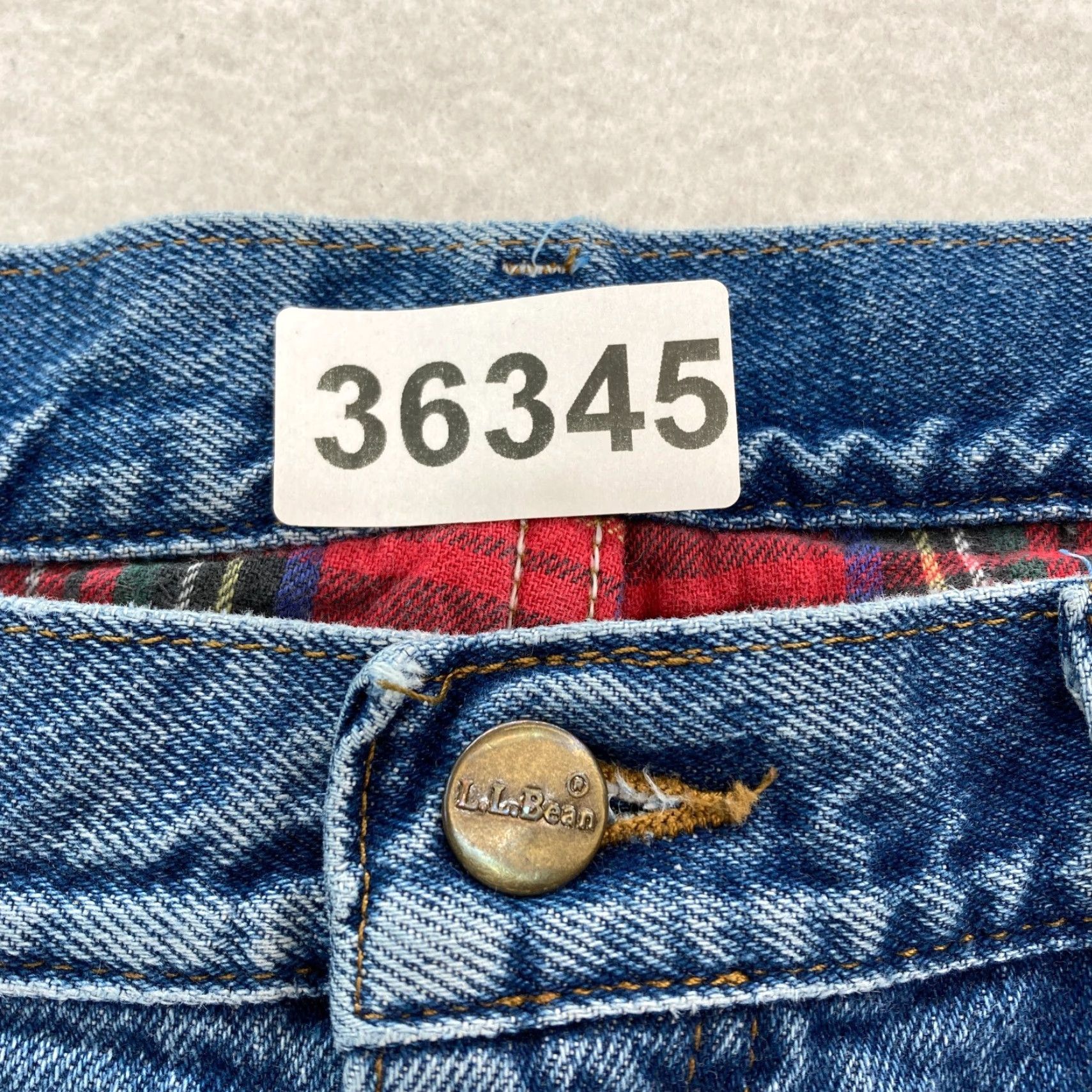 Vintage VINTAGE L.L. Bean Jeans Mens 40x30 Relaxed Taper Denim Blue 5-Pocket Union Made Men Size US 40 / EU 56 - 4 Thumbnail