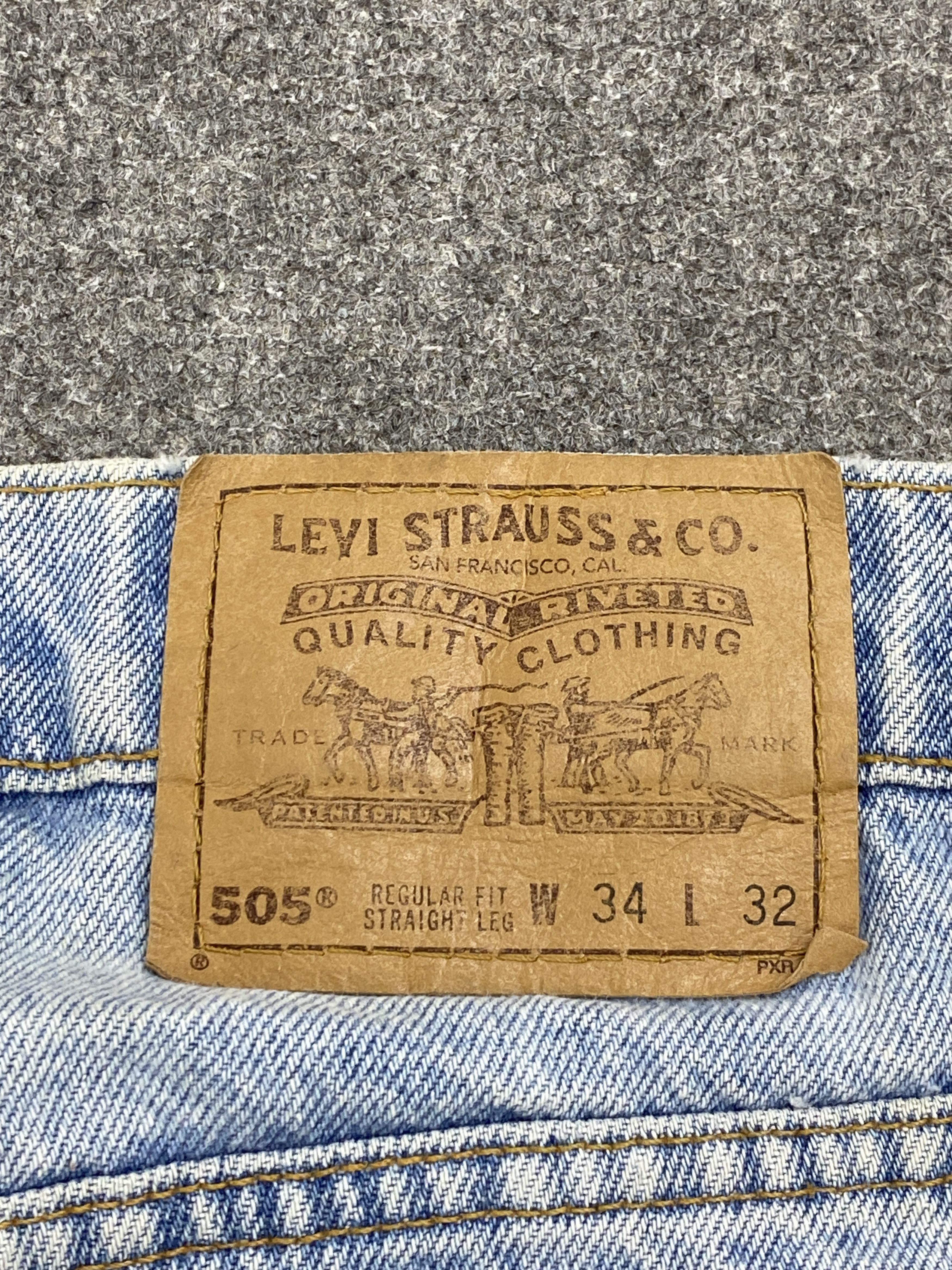 Levi's × Vintage Vintage 90s Levi's 505 Light Washed Orange Tab Jeans Size US 33 - 5 Thumbnail