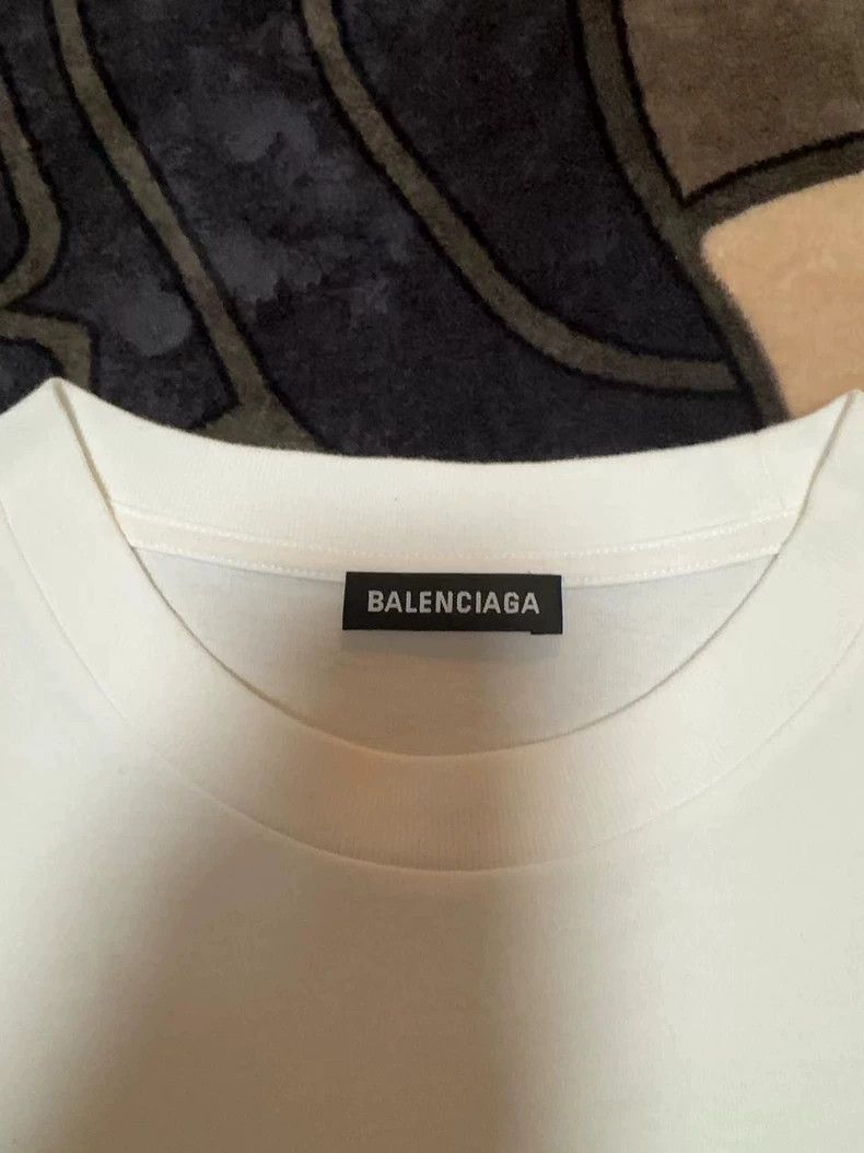 Balenciaga Balenciaga Eco-Friendly Short Sleeve T-Shirt Size US M / EU 48-50 / 2 - 3 Thumbnail