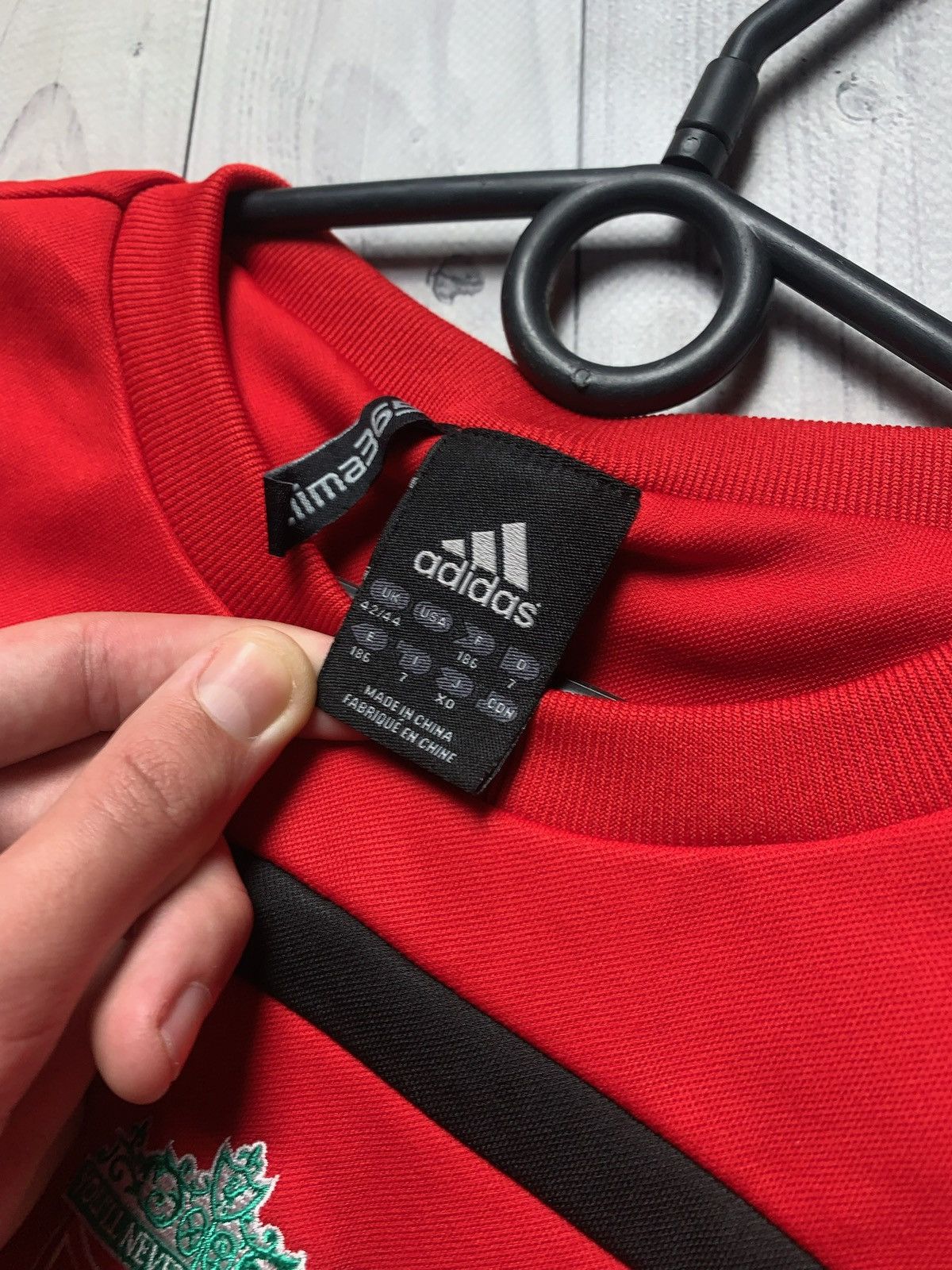 Adidas × Vintage Vintage adidas Liverpool soccer sweatshirt Carlsberg logo L Size US L / EU 52-54 / 3 - 5 Thumbnail