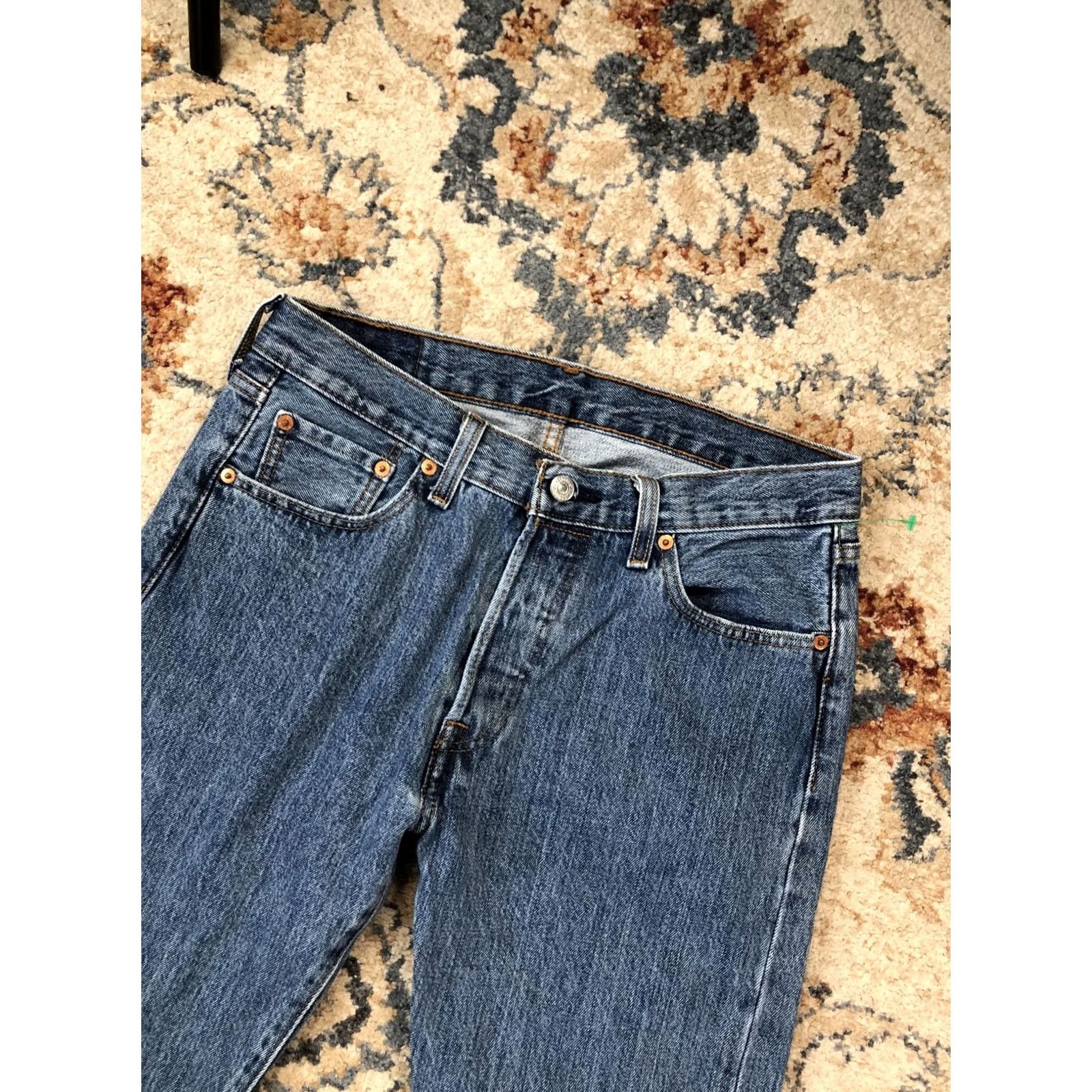 Levi's Levi's 501 Jeans Mens 30x32 Blue Medium Wash Straight Leg Button Fly Denim Pants Size US 30 / EU 46 - 5 Thumbnail