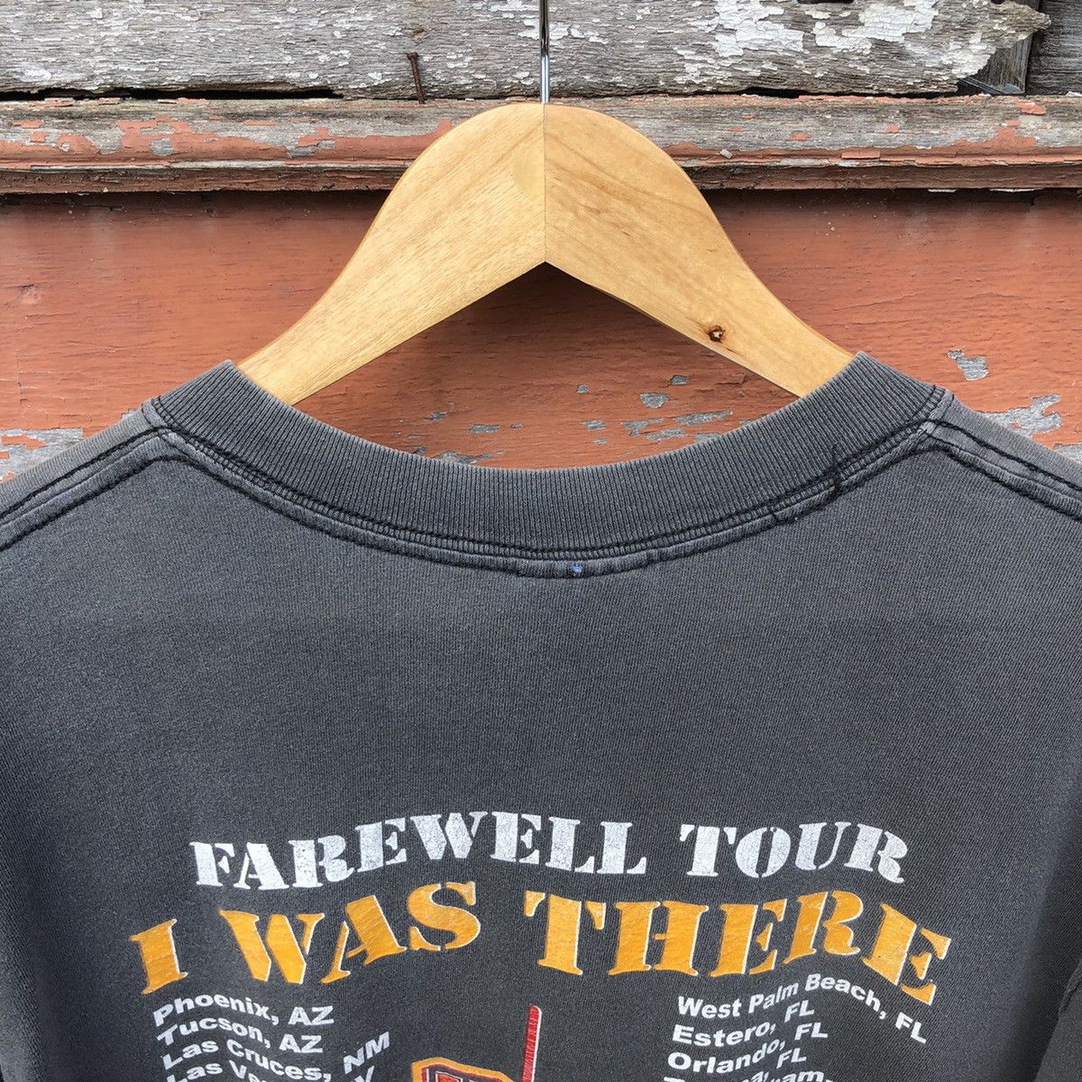Band Tees Vintage y2k Faded KISS Farewell Tour I Was There Tshirt Size US L / EU 52-54 / 3 - 19 Thumbnail