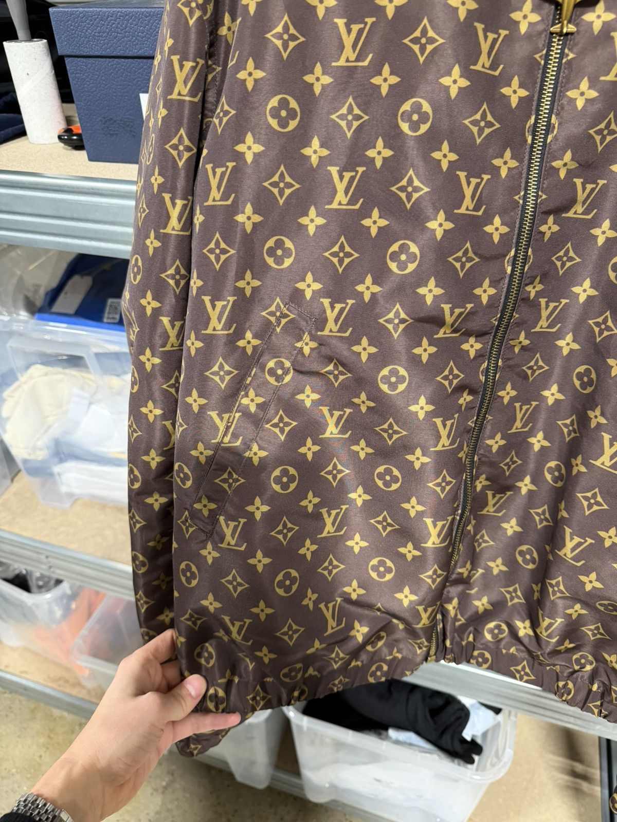 Louis Vuitton Louis Vuitton Monogram Reversible Windbreaker NEW 3800$ Size US L / EU 52-54 / 3 - 3 Thumbnail