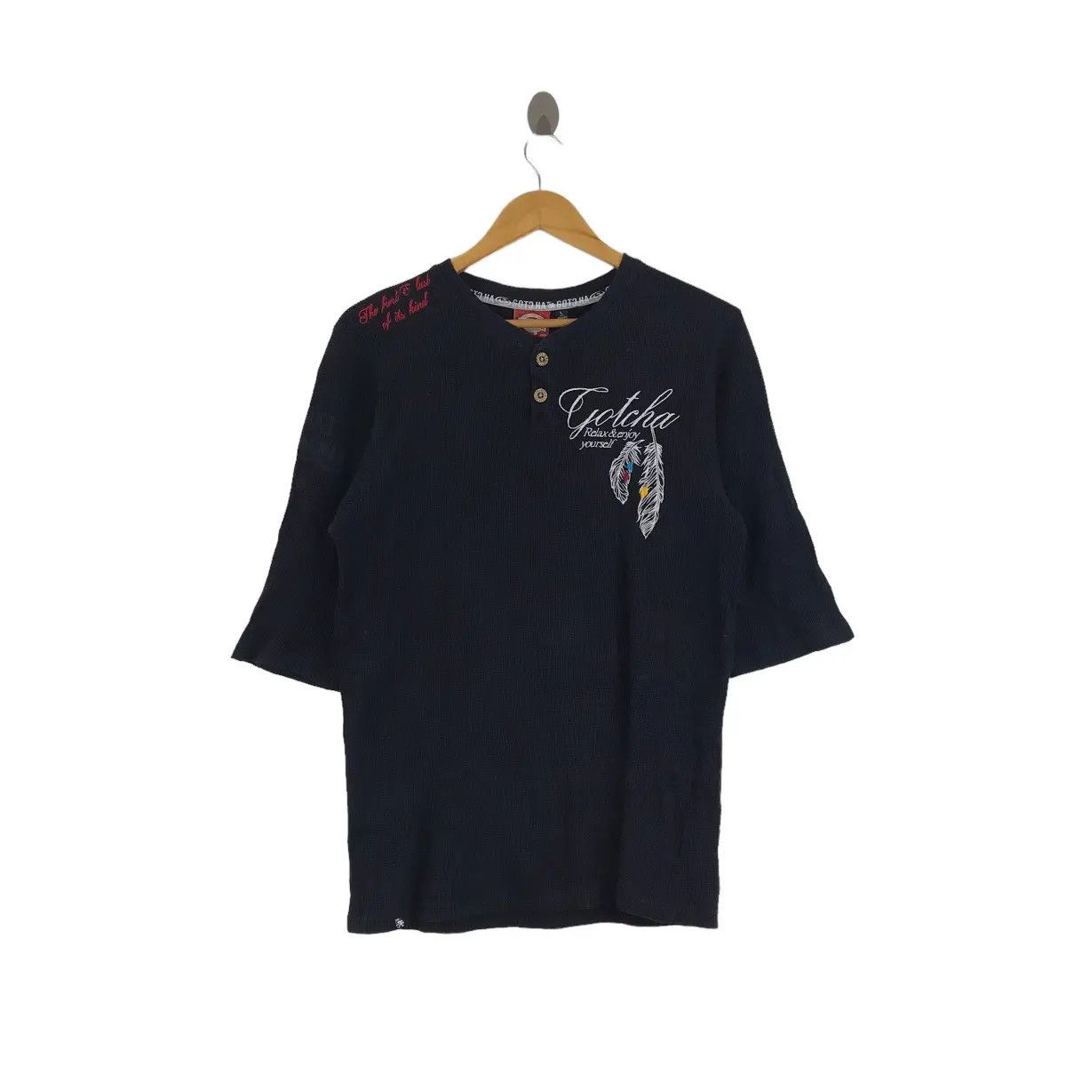 Gotcha Vtg GOTCHA SKATEBOARD SURFING Henley Tee Shirt Size L / US 10 / IT 46 - 2 Thumbnail