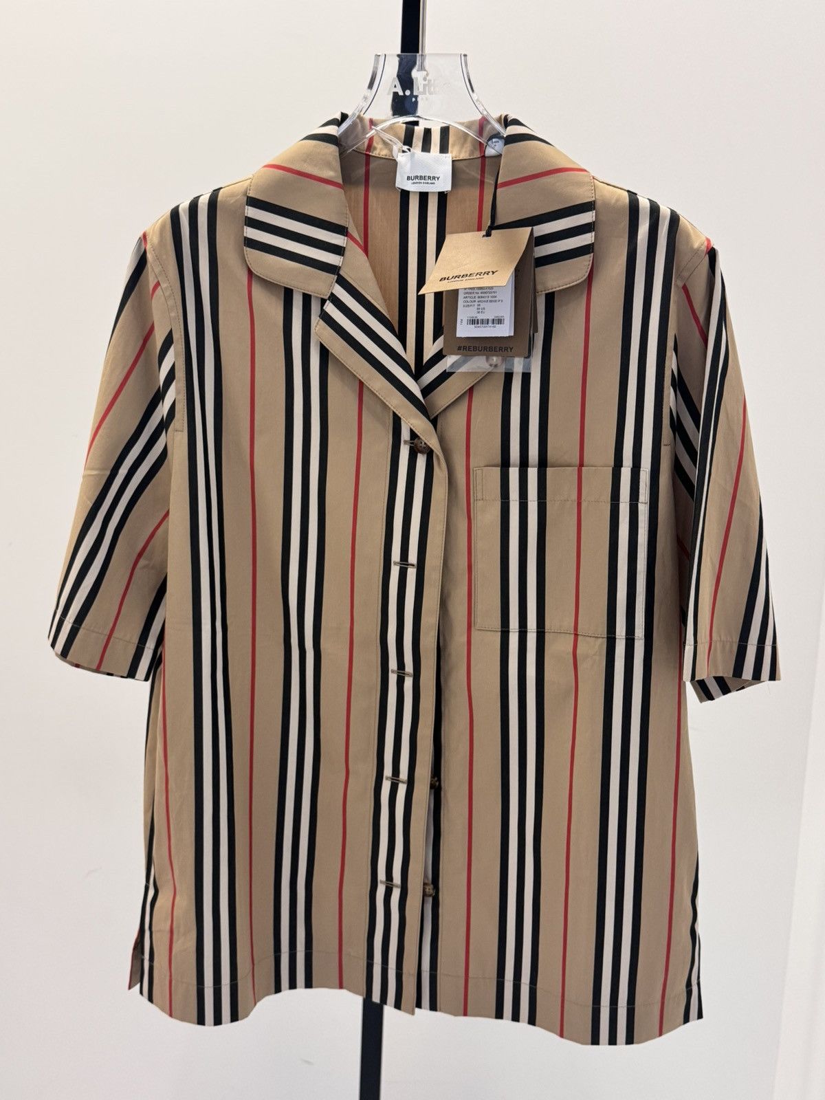 Burberry Burberry Women's Classic Striped Short Sleeve Shirt Size S / US 4 / IT 40 - 1 Thumbnail
