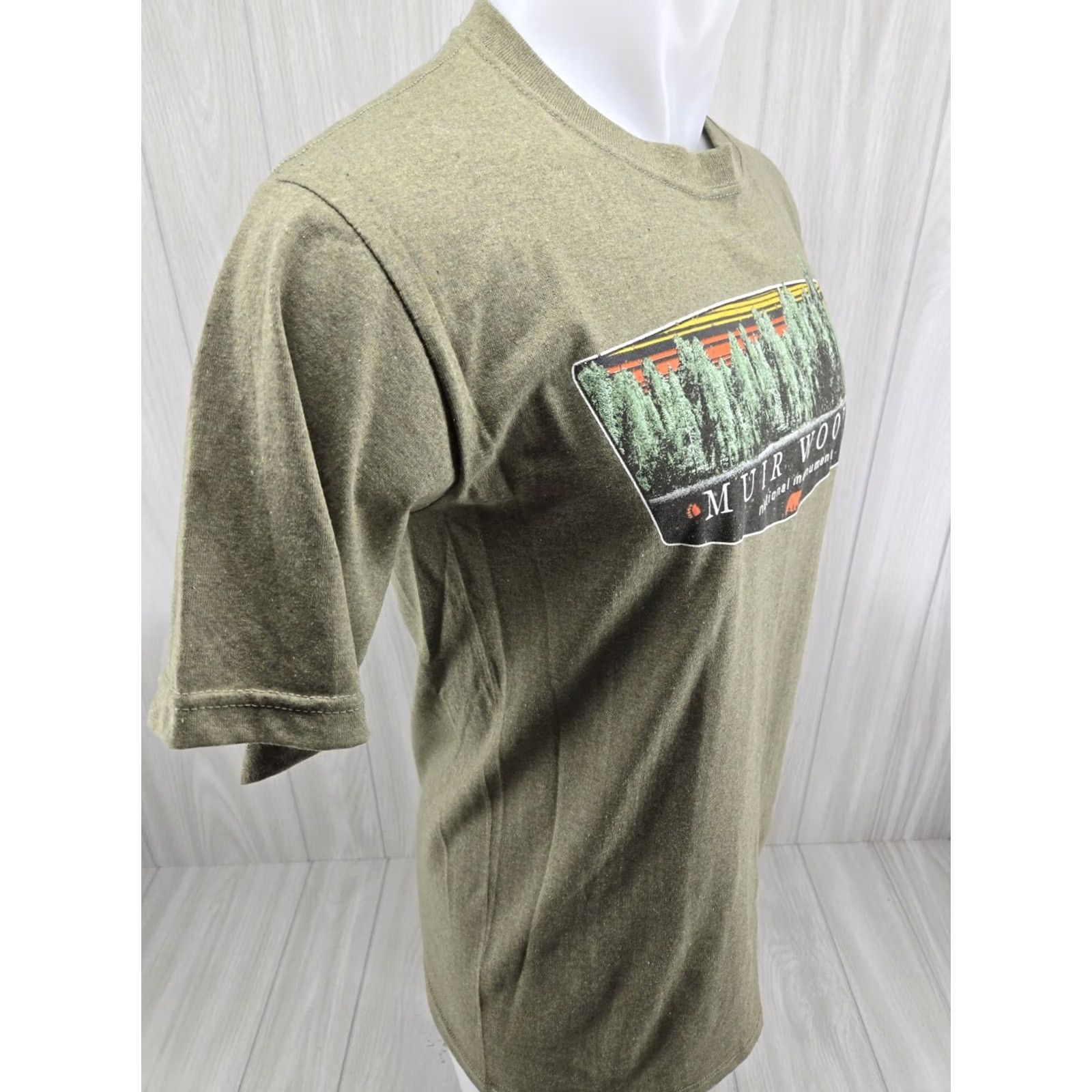 Vintage Muir Woods National Monument Eco Mountain Green T-Shirt Mens L Souvenir Tee Size US L / EU 52-54 / 3 - 6 Thumbnail