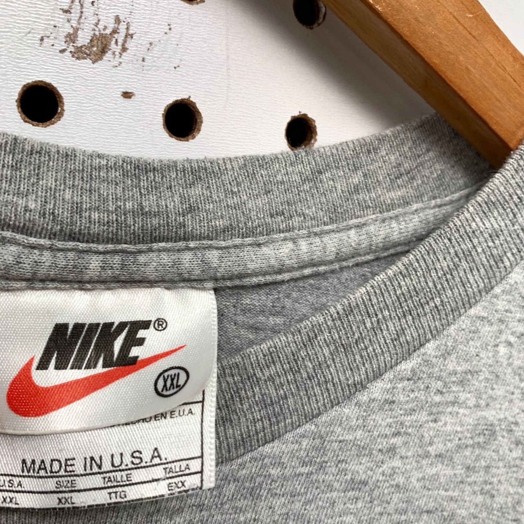 Nike Vintage 90s Nike Shirt Mens 2XL Gray Spell Out Swoosh Made USA 26.5x30 Size US XXL / EU 58 / 5 - 7 Thumbnail