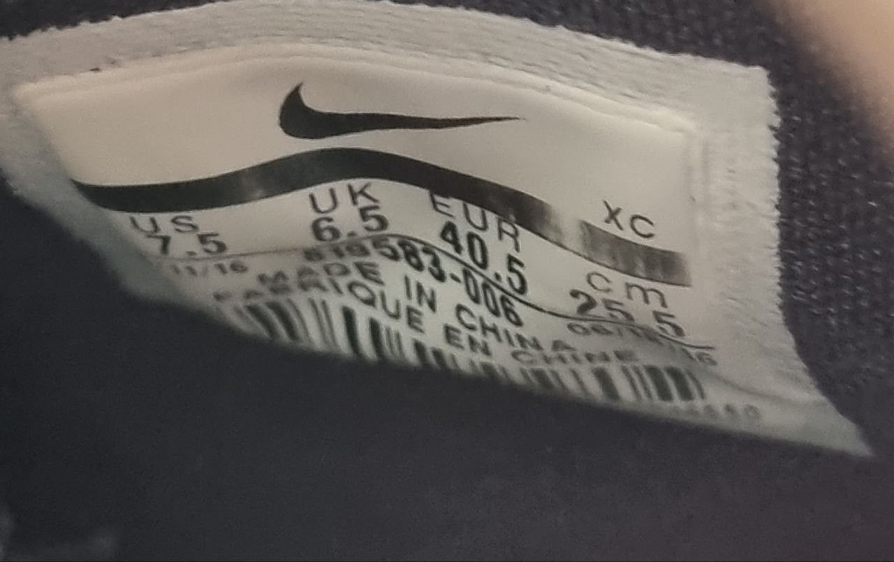 Nike Nike Kyrie 2 Wolf Pack Size US 7.5 / EU 40-41 - 8 Thumbnail