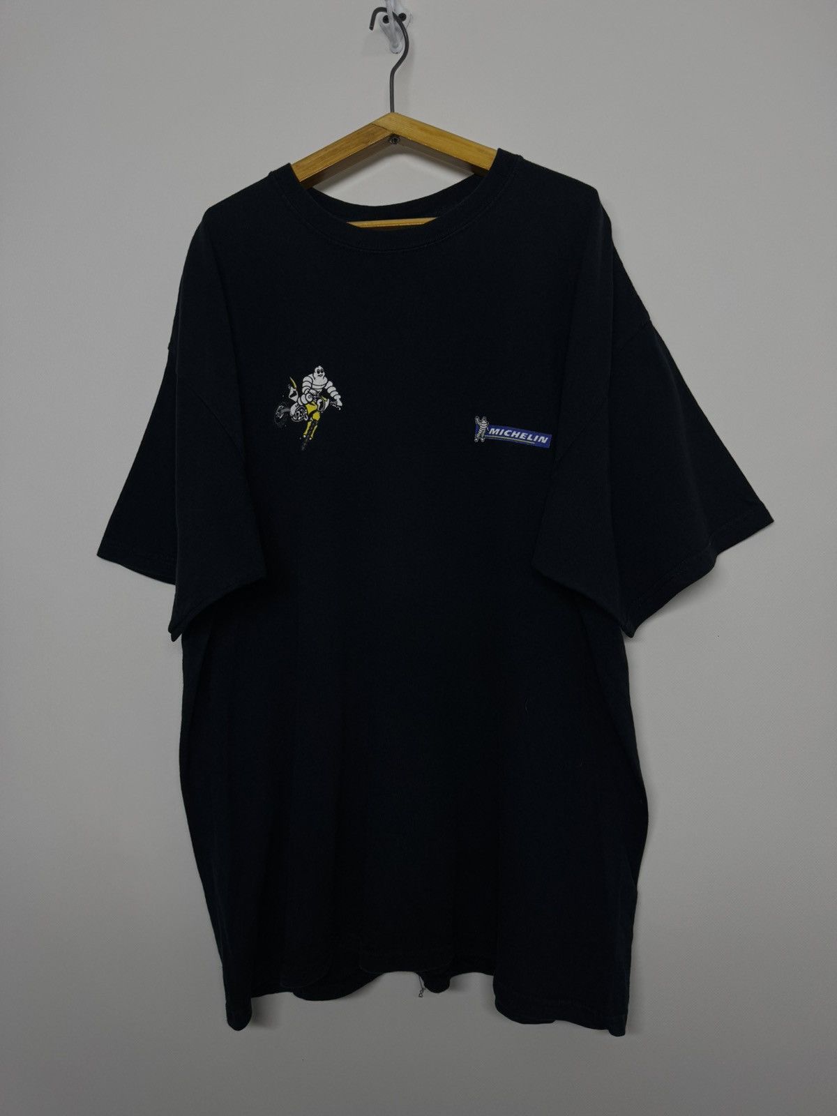 Gildan Vintage Y2k Michelin Big Logo T-Shirt Size US XL / EU 56 / 4 - 6 Thumbnail